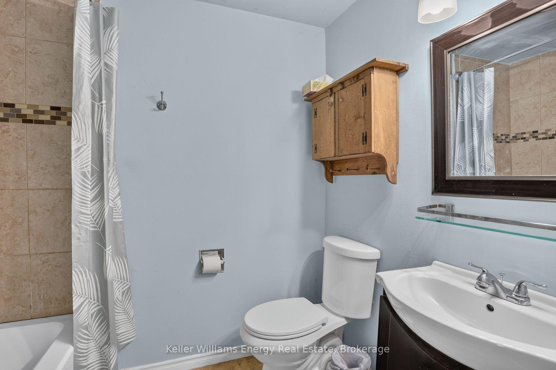 Photo 23 of 567 Cobblehill Drive, Oshawa, Pinecrest — HOMEH