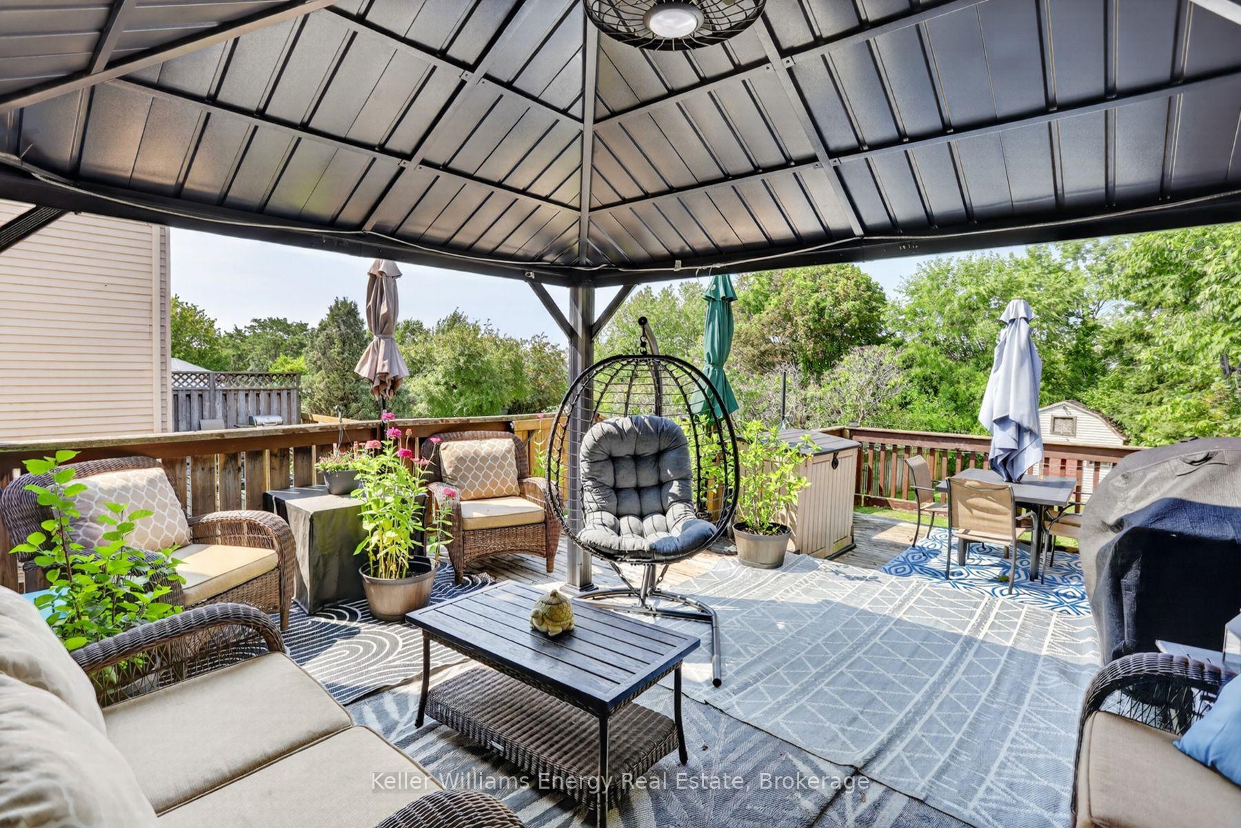 Photo 35 of 567 Cobblehill Drive, Oshawa, Pinecrest — HOMEH