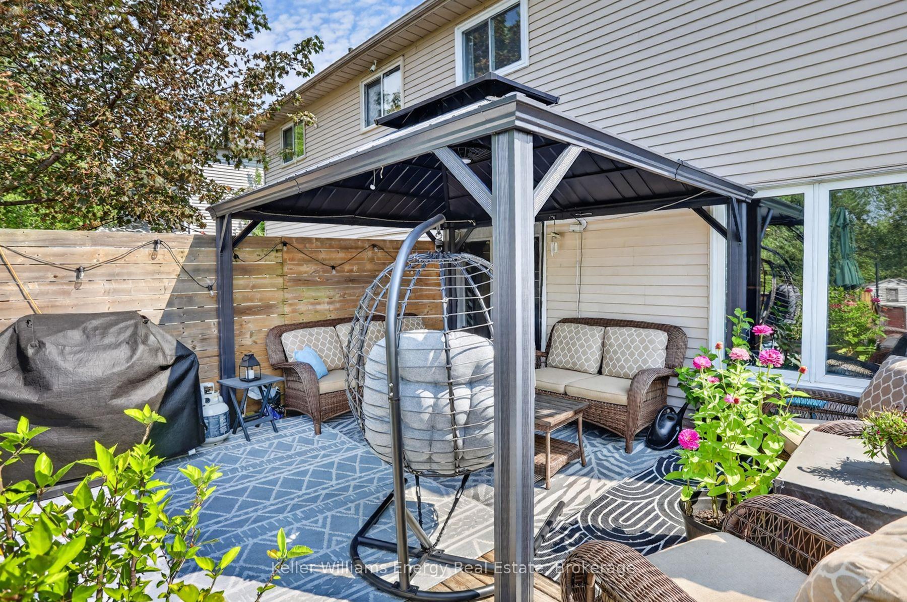 Photo 38 of 567 Cobblehill Drive, Oshawa, Pinecrest — HOMEH