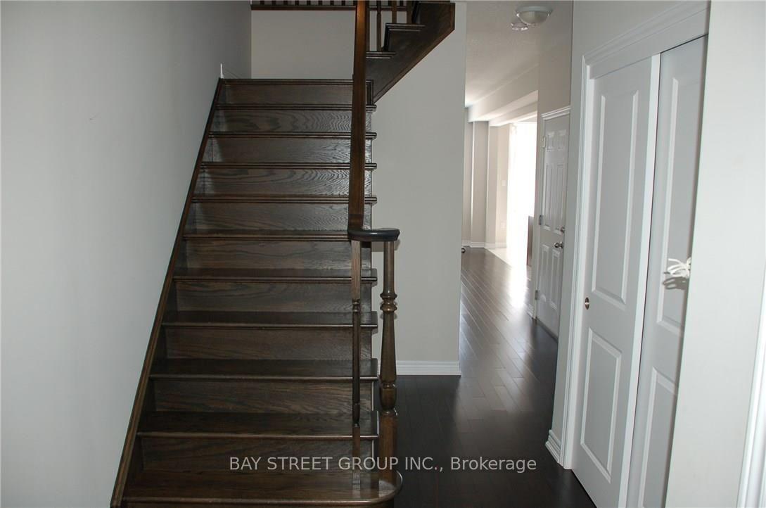Photo 6 of Unit 32, 90 Raymond Road, Hamilton, Meadowlands — HOMEH