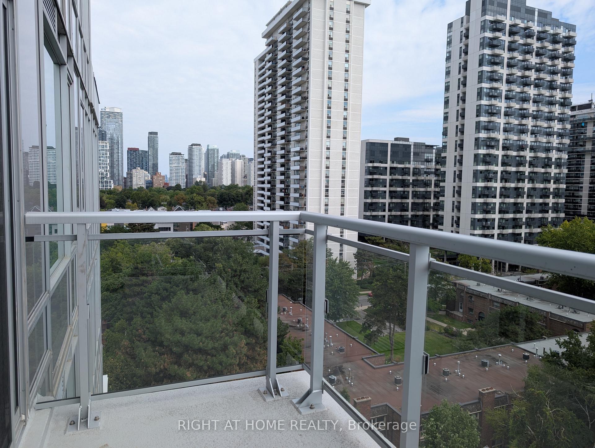 Photo 8 of Unit 1010, 68 Merton Street, Toronto, Mount Pleasant West — HOMEH
