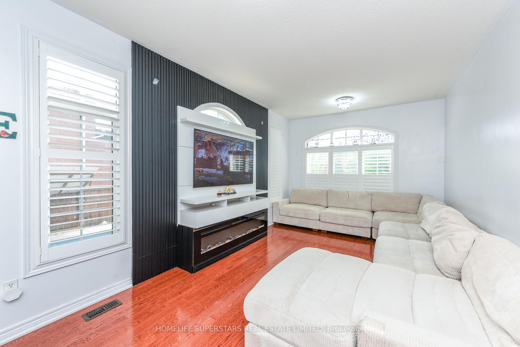 Photo 5 of 36 Lucky Lane, Brampton, Sandringham-Wellington — HOMEH