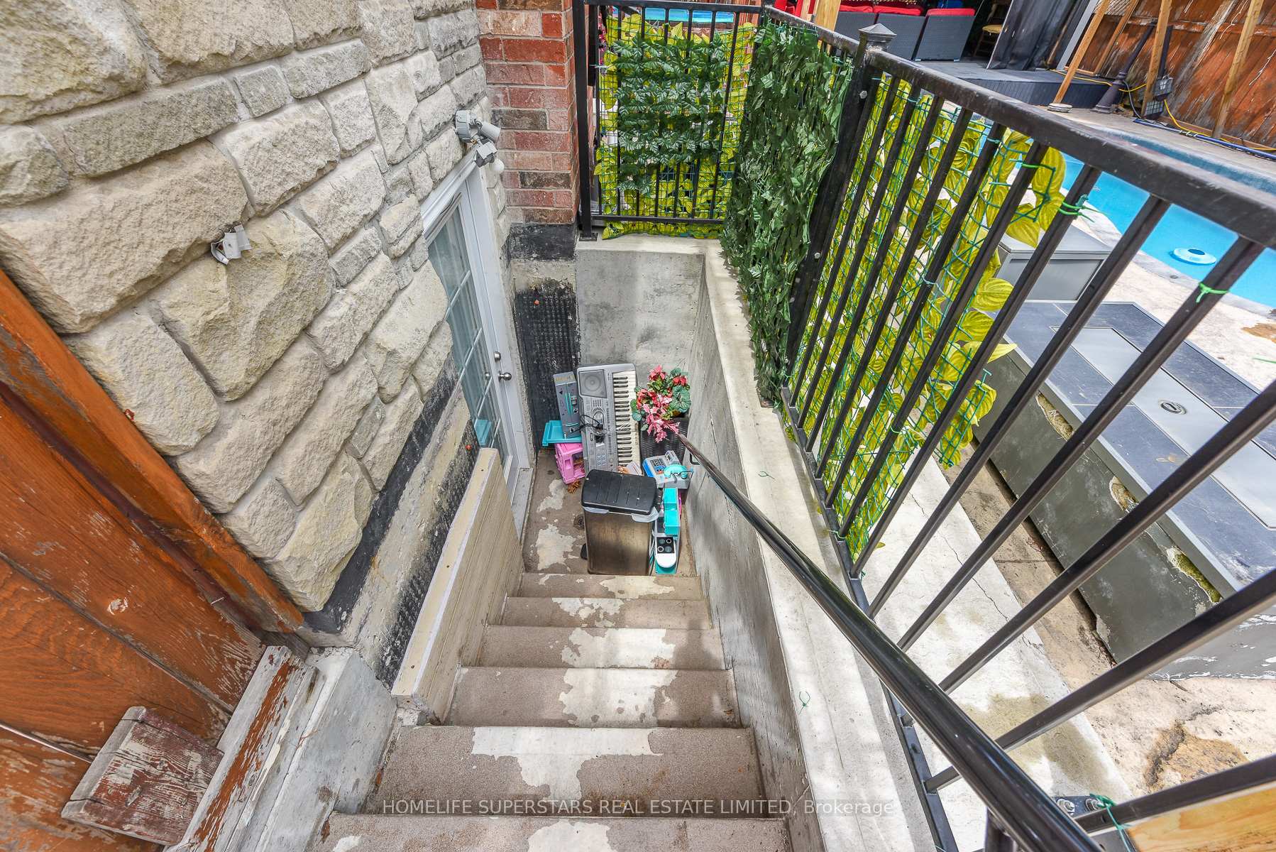 Photo 37 of 36 Lucky Lane, Brampton, Sandringham-Wellington — HOMEH