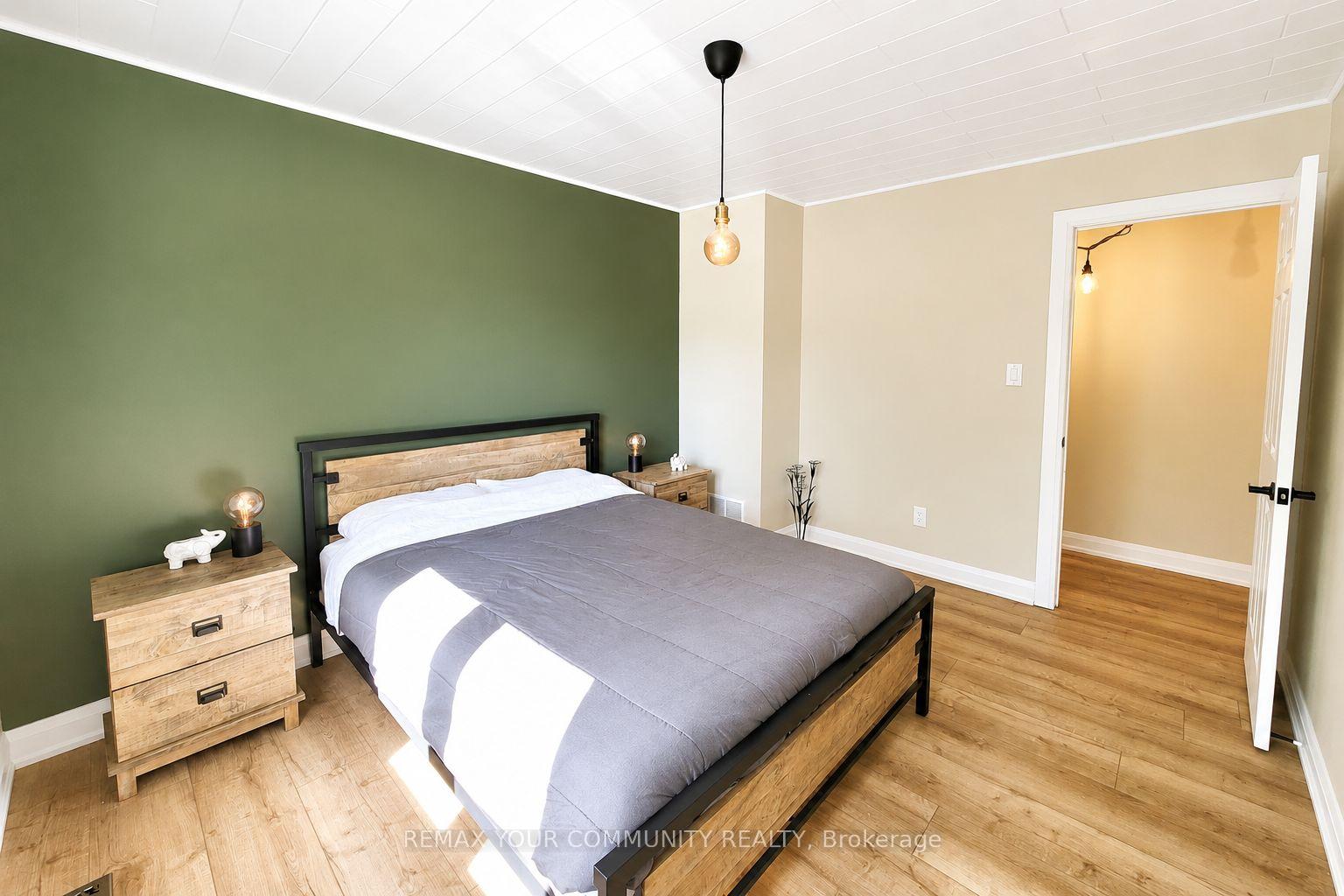 Photo 15 of 1138 Siesta Drive, Tiny, Rural Tiny — HOMEH