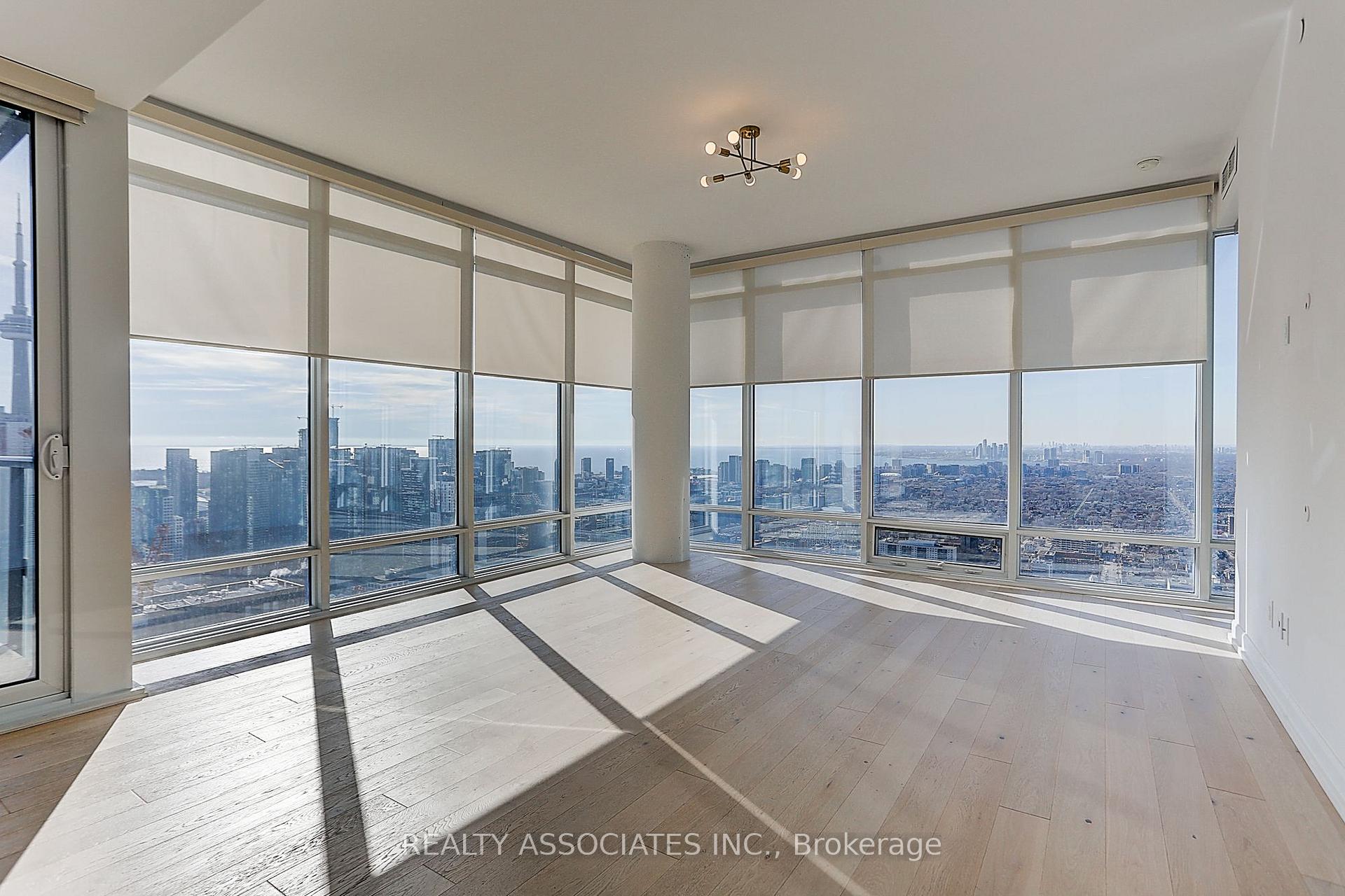 Photo 21 of Unit 4310, 488 University Avenue, Toronto, University — HOMEH