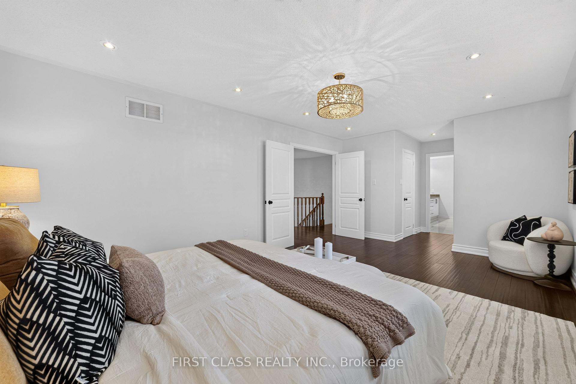 Photo 24 of 59 River Valley Crescent, Markham, Victoria Manor-Jennings Gate — HOMEH