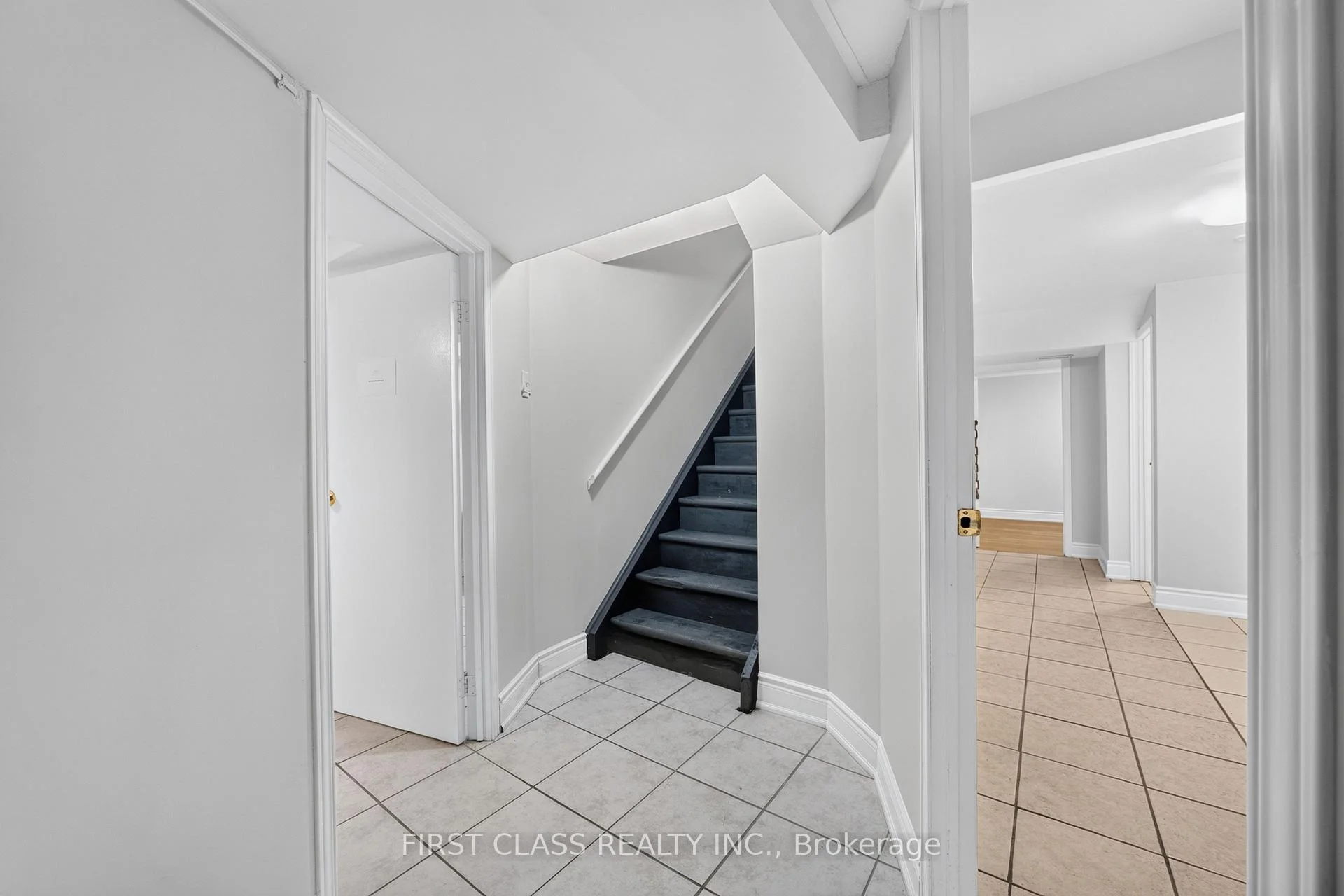 Photo 40 of 58 Briarscross Boulevard, Scarborough, Agincourt North — HOMEH