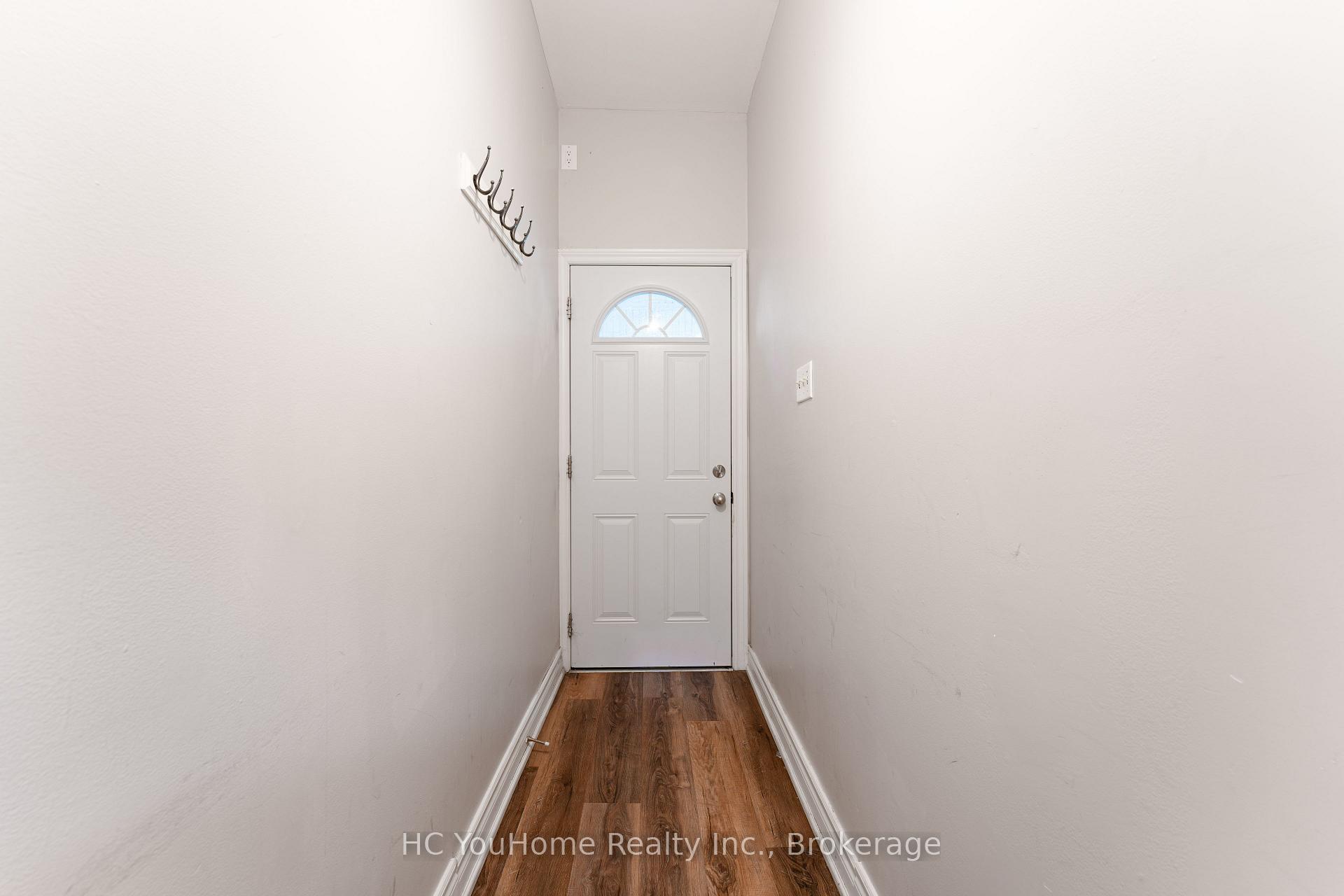 Photo 4 of Unit Main, 190 Major Street, Toronto, University — HOMEH