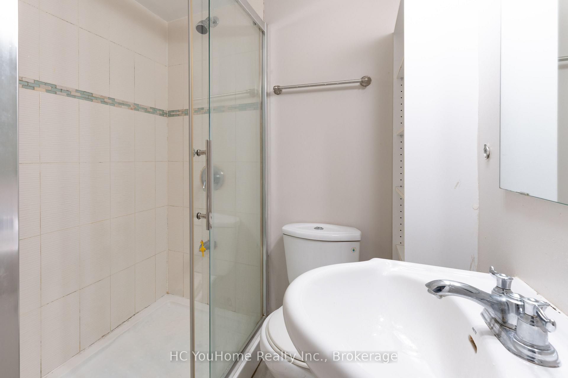 Photo 8 of Unit Main, 190 Major Street, Toronto, University — HOMEH