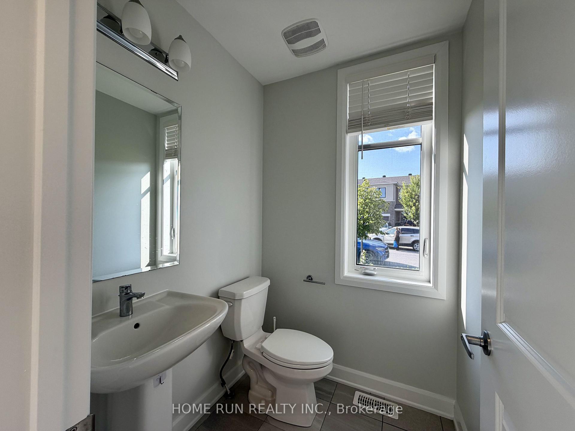 Photo 14 of 1009 Ballyhale Heights, Ottawa, Barrhaven - Half Moon Bay — HOMEH