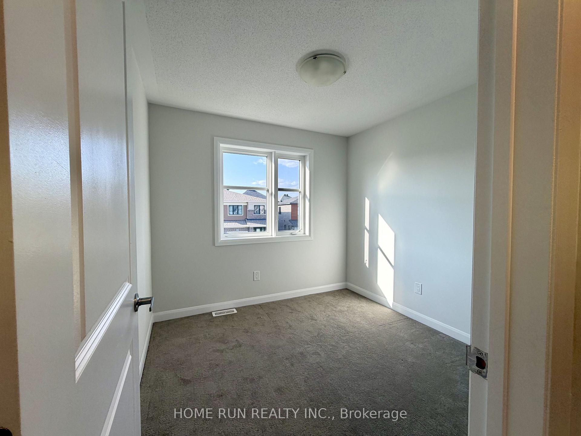 Photo 22 of 1009 Ballyhale Heights, Ottawa, Barrhaven - Half Moon Bay — HOMEH