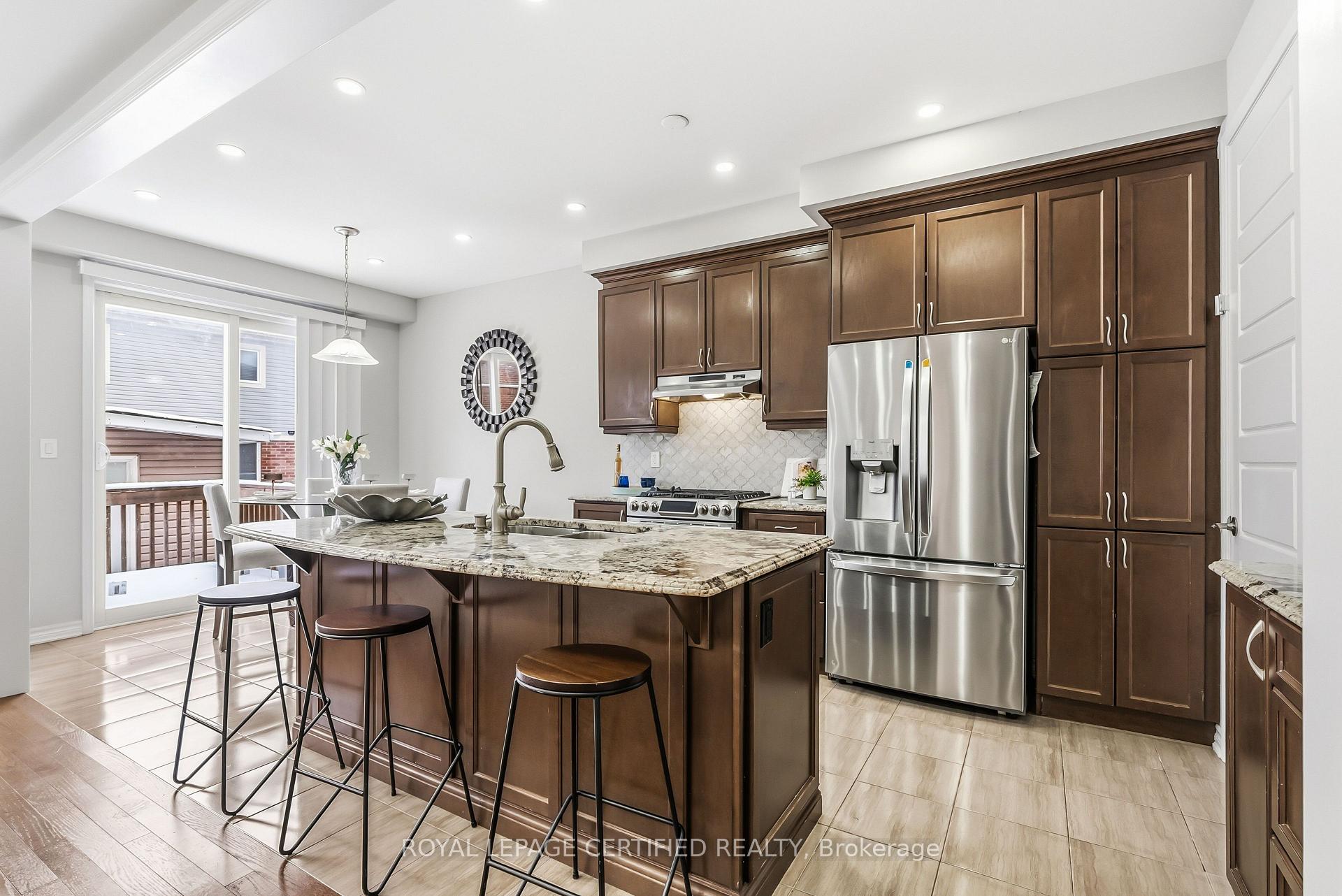 Photo 11 of 1377 Leger Way, Milton, Ford — HOMEH