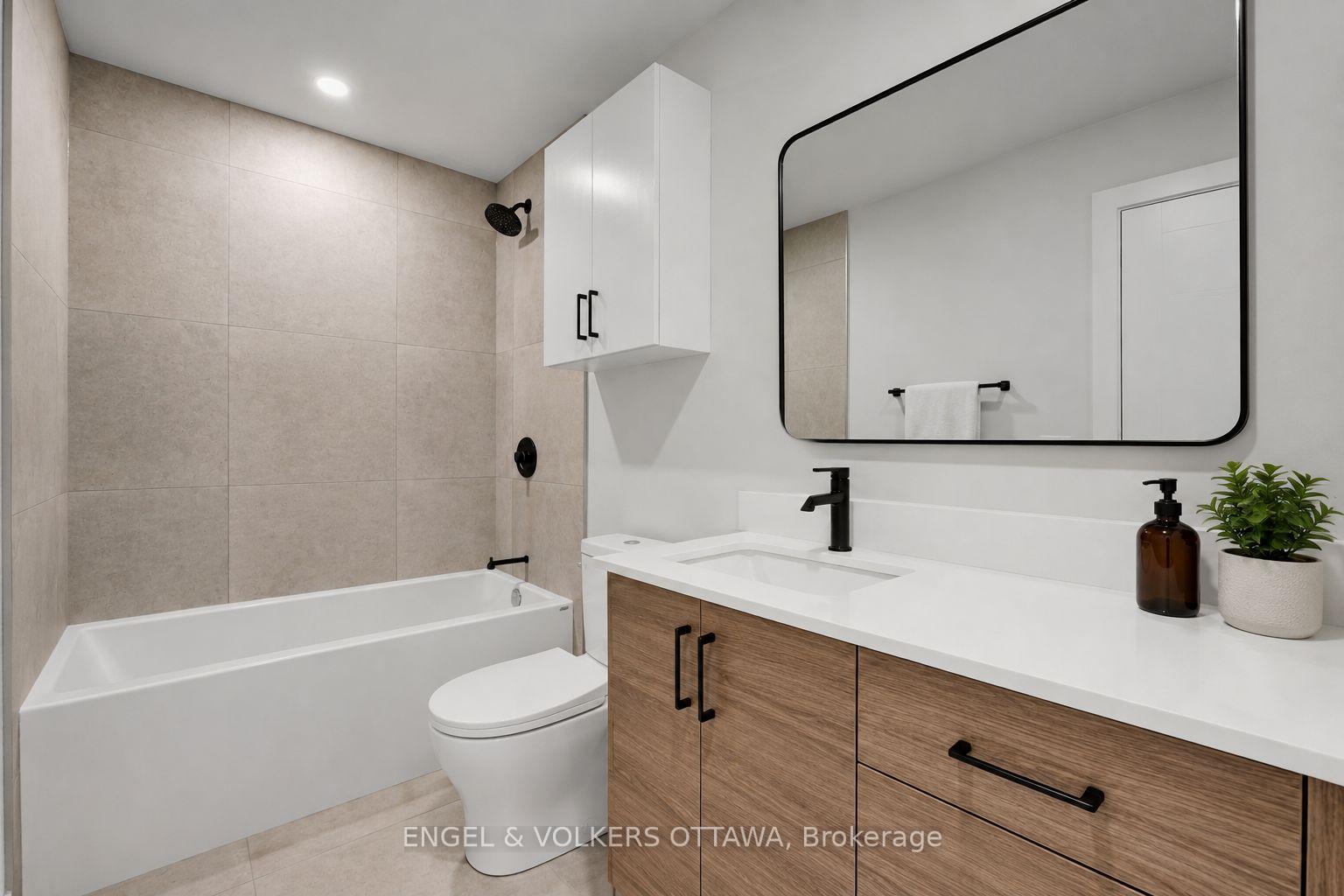 Photo 8 of Unit 10, 655 Donat Street N, Ottawa, Vanier — HOMEH