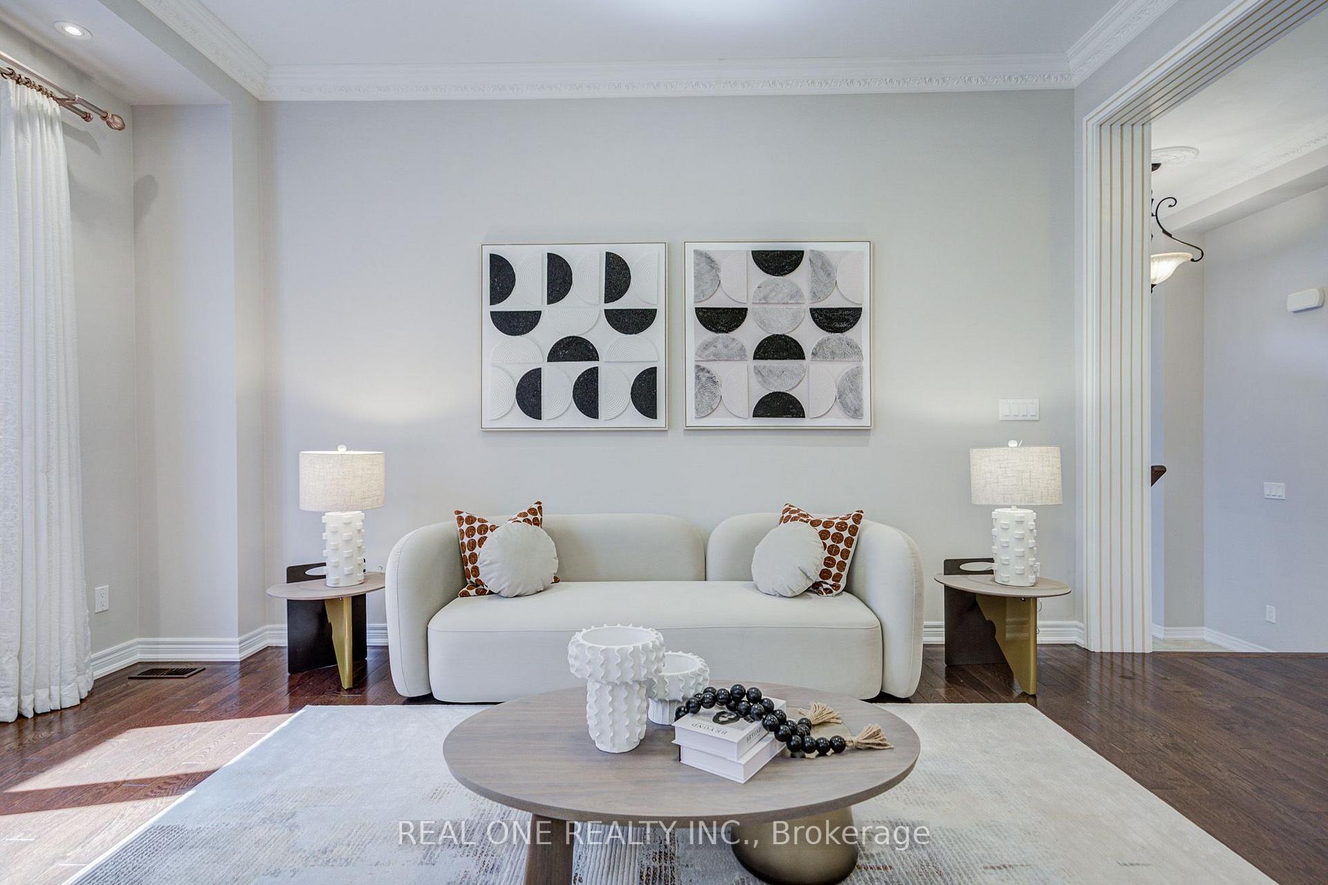Photo 4 of 66 Wozniak Crescent, Markham, Wismer — HOMEH