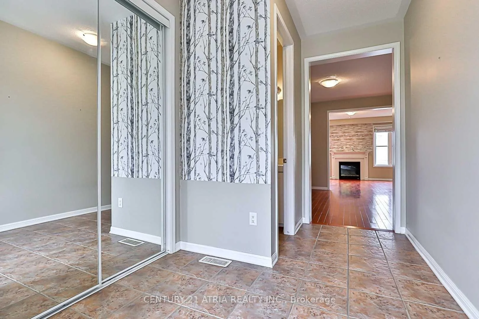 Photo 4 of 338 Carlissa Run, Newmarket, Woodland Hill — HOMEH