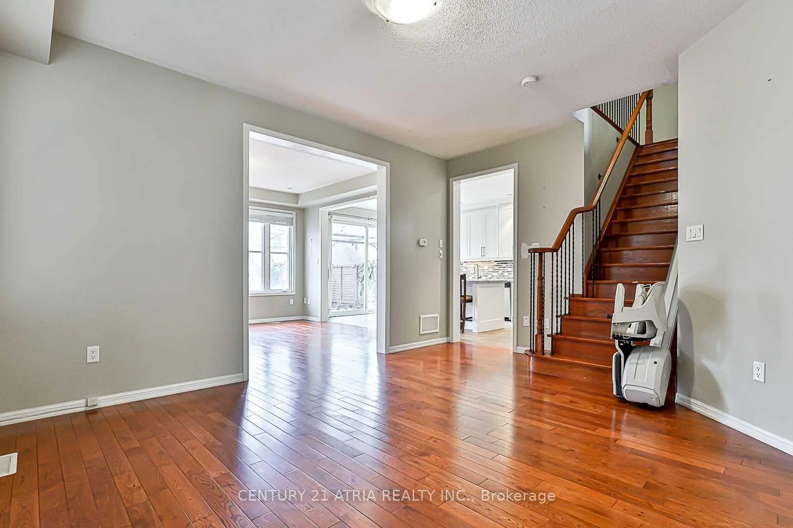 Photo 8 of 338 Carlissa Run, Newmarket, Woodland Hill — HOMEH