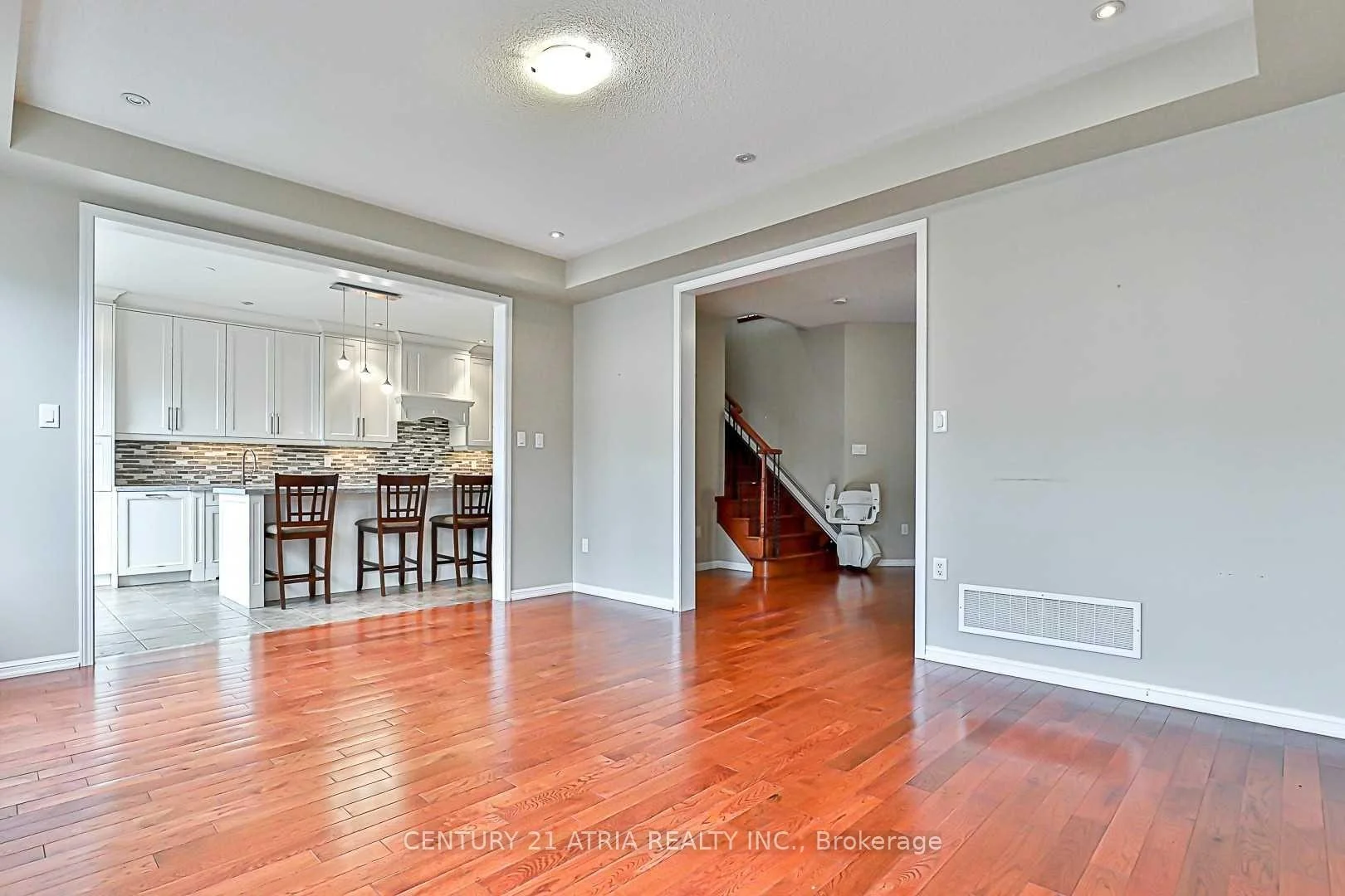 Photo 14 of 338 Carlissa Run, Newmarket, Woodland Hill — HOMEH