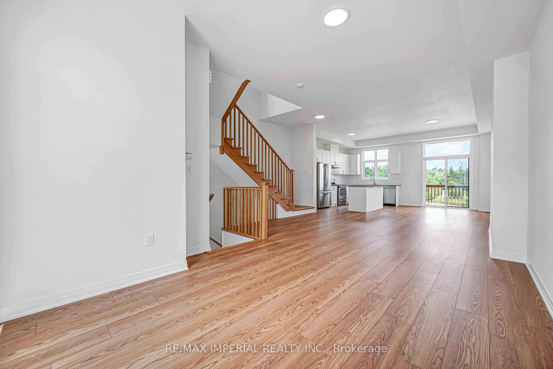 Photo 9 of 43 Millman Lane, Richmond Hill, Rural Richmond Hill — HOMEH
