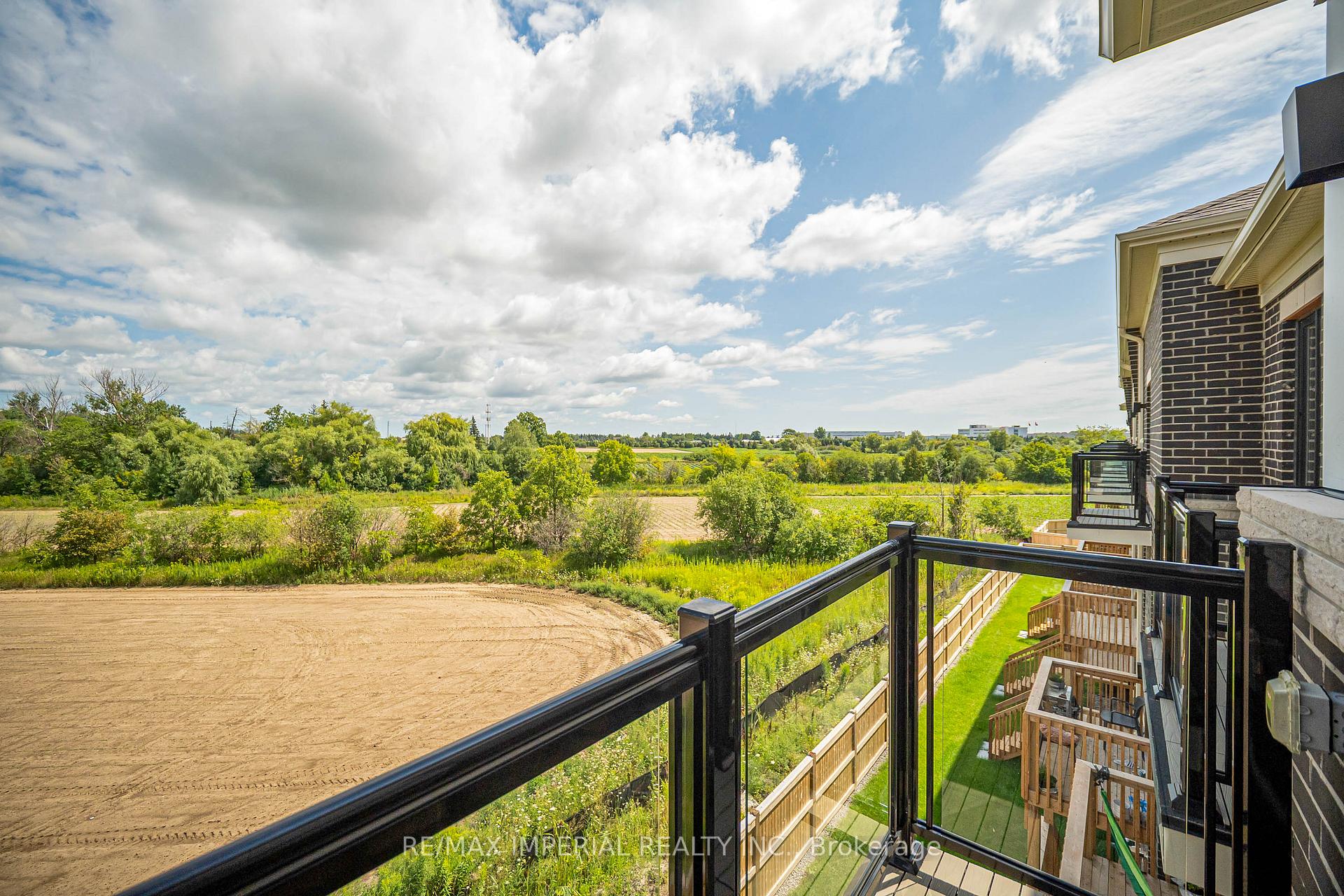 Photo 19 of 43 Millman Lane, Richmond Hill, Rural Richmond Hill — HOMEH