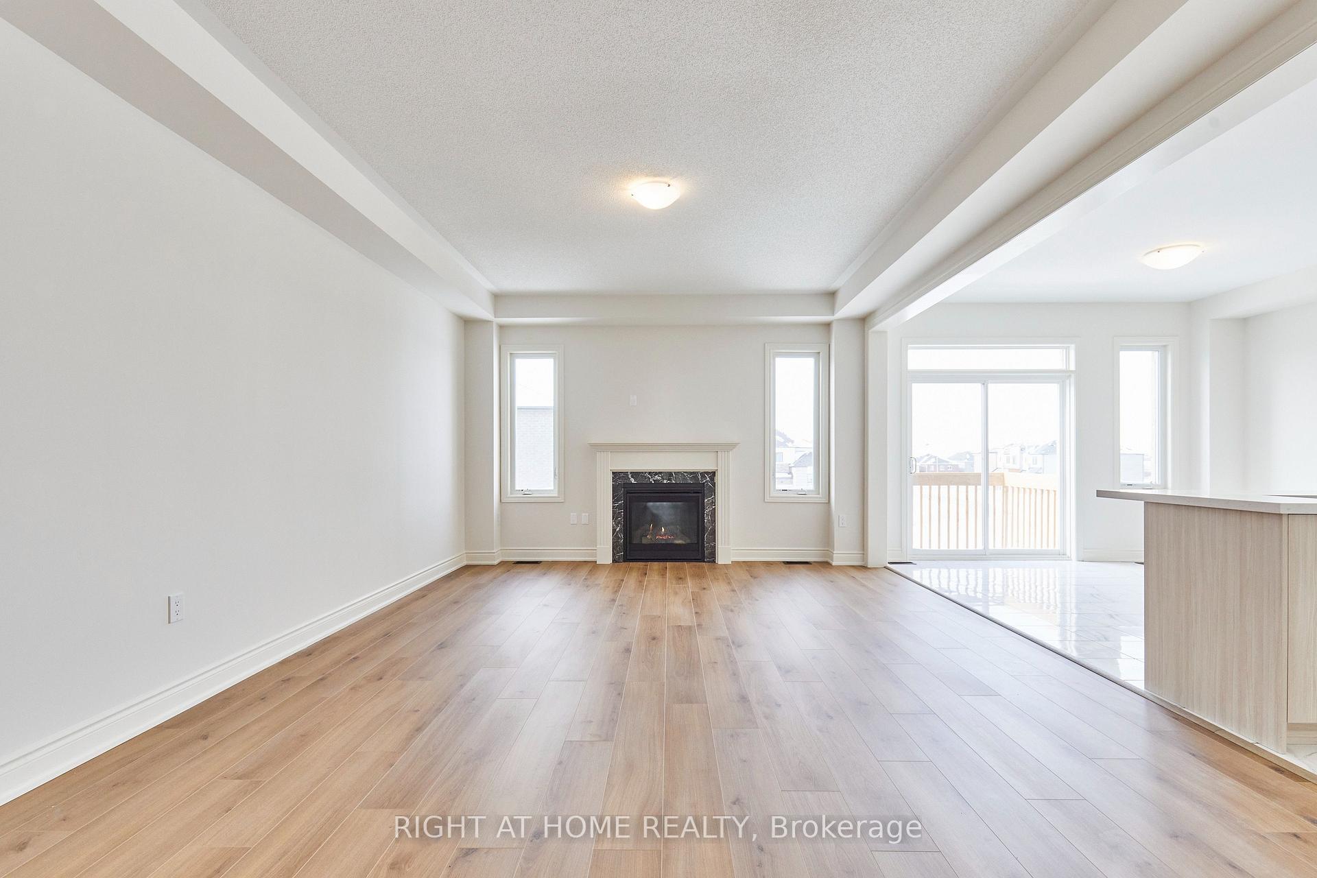 Photo 10 of Unit Upper Level, 2122 Cayenne Street, Oshawa, Kedron — HOMEH