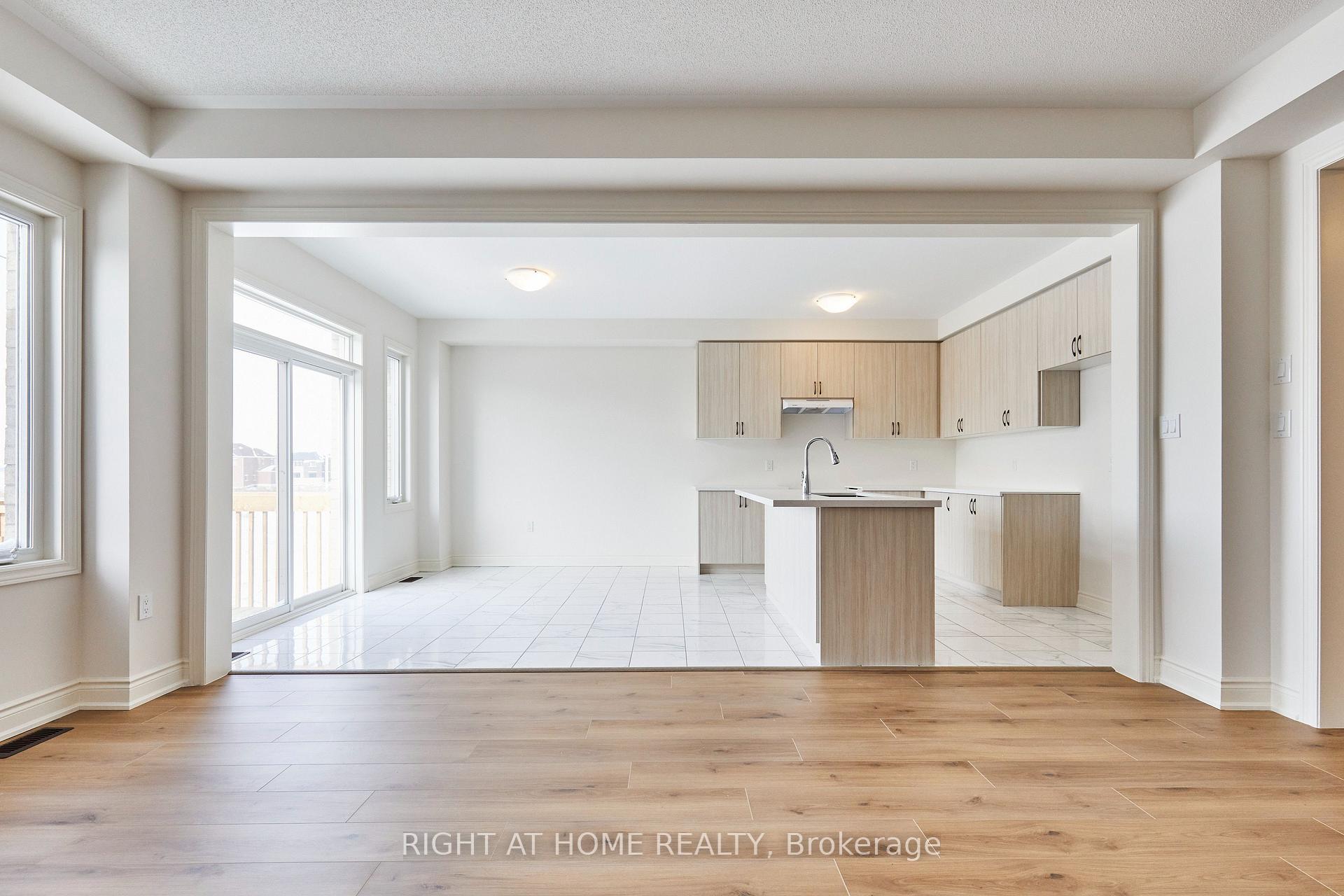 Photo 11 of Unit Upper Level, 2122 Cayenne Street, Oshawa, Kedron — HOMEH