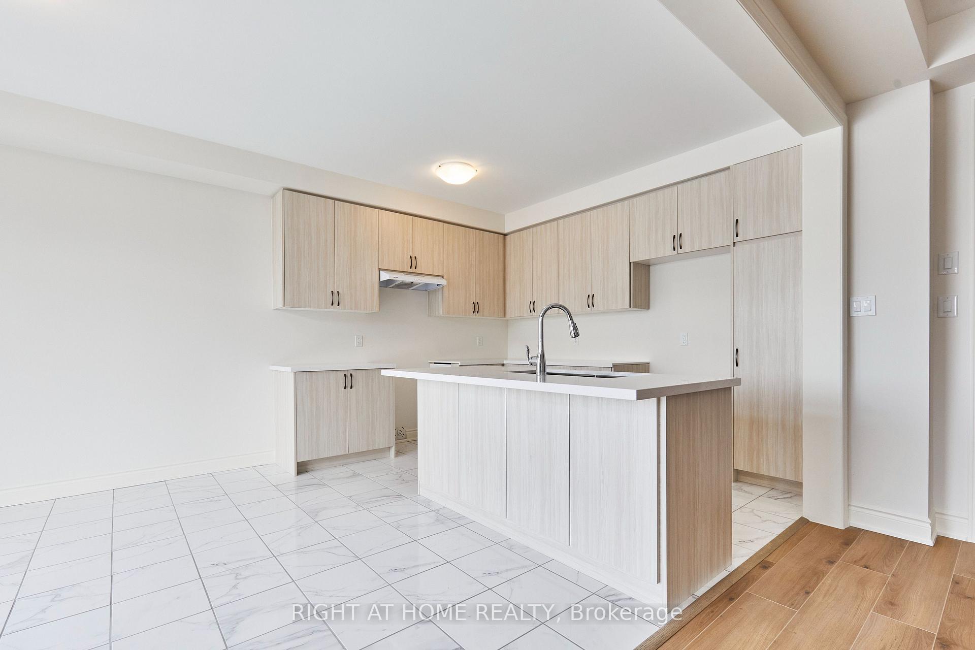 Photo 12 of Unit Upper Level, 2122 Cayenne Street, Oshawa, Kedron — HOMEH