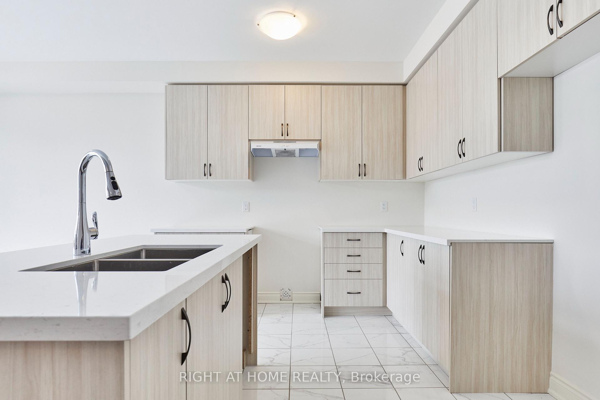 Photo 14 of Unit Upper Level, 2122 Cayenne Street, Oshawa, Kedron — HOMEH