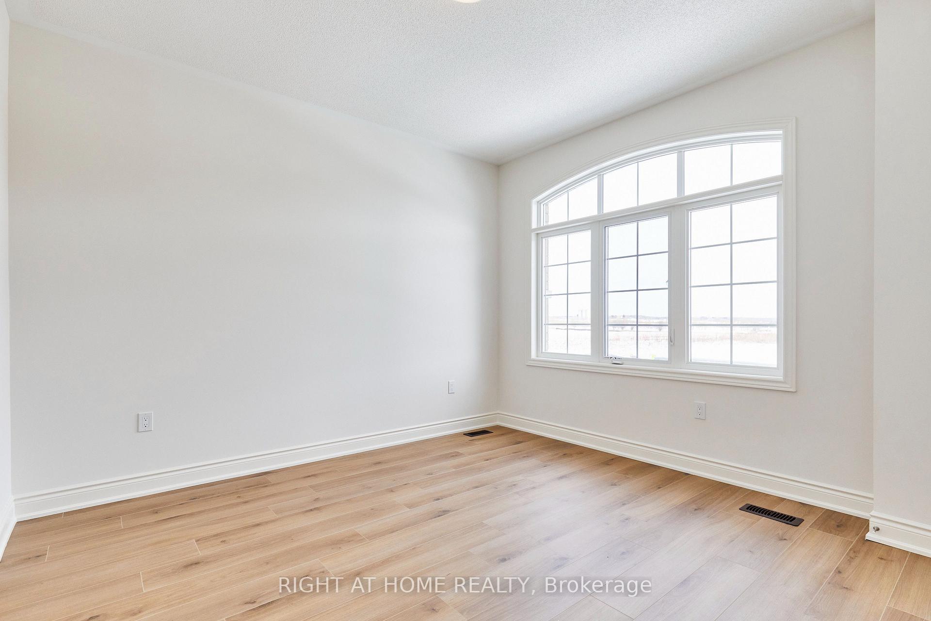 Photo 21 of Unit Upper Level, 2122 Cayenne Street, Oshawa, Kedron — HOMEH