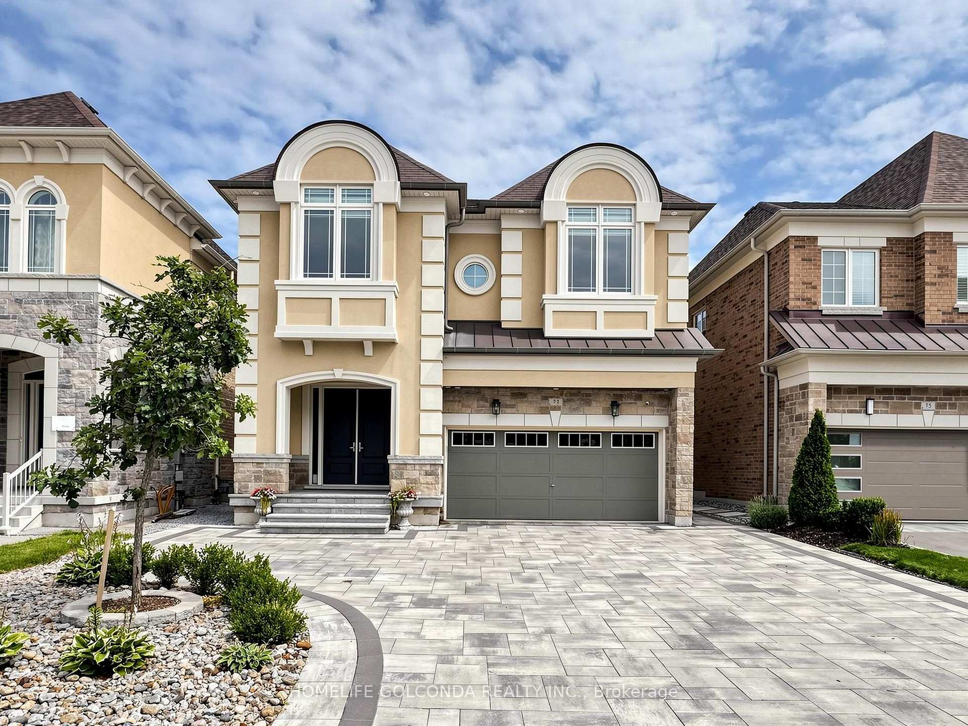Photo 1 of 73 Menotti Drive, Richmond Hill, Oak Ridges — HOMEH