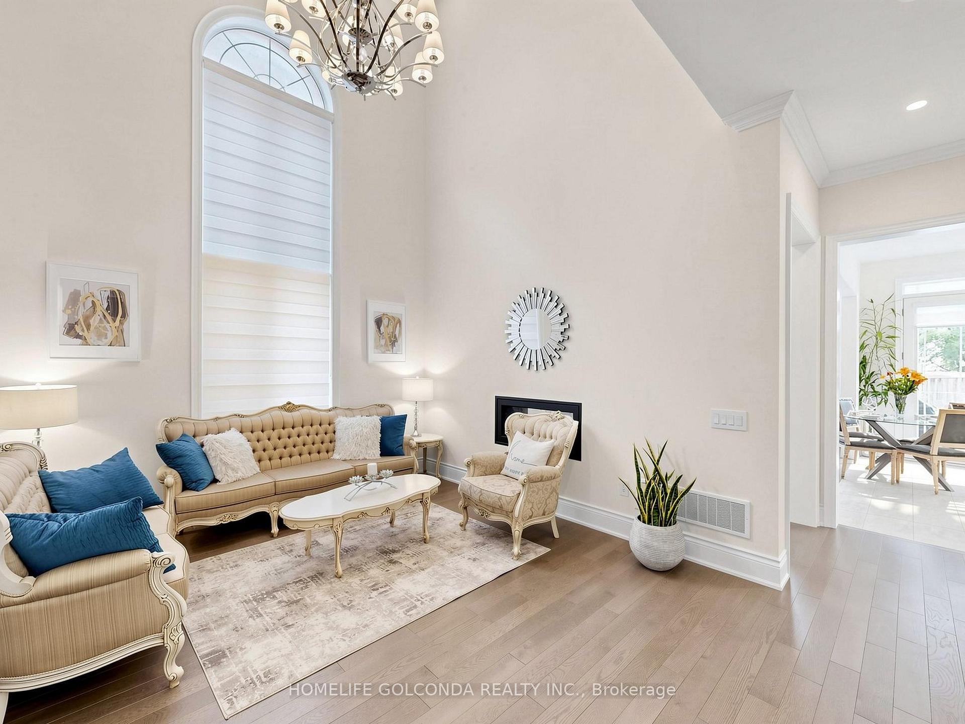 Photo 5 of 73 Menotti Drive, Richmond Hill, Oak Ridges — HOMEH