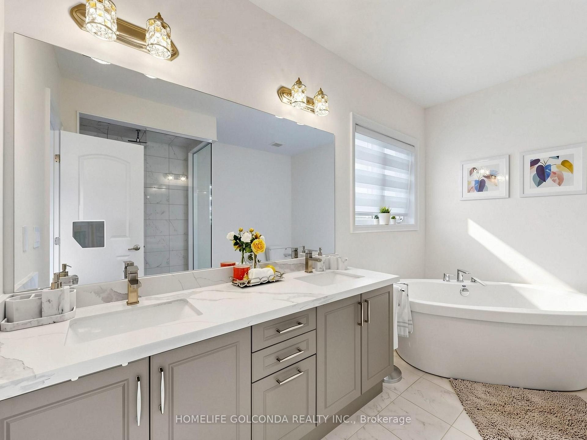 Photo 25 of 73 Menotti Drive, Richmond Hill, Oak Ridges — HOMEH