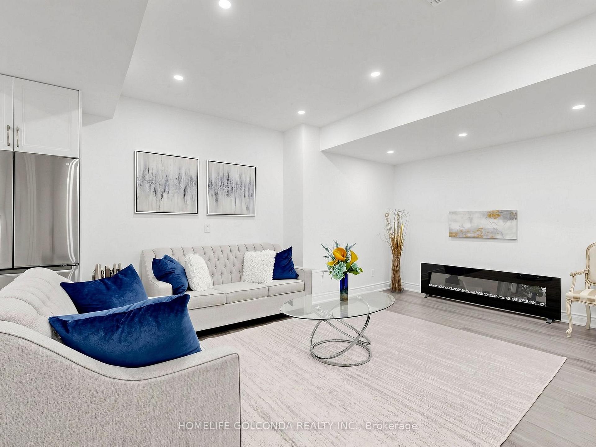 Photo 38 of 73 Menotti Drive, Richmond Hill, Oak Ridges — HOMEH