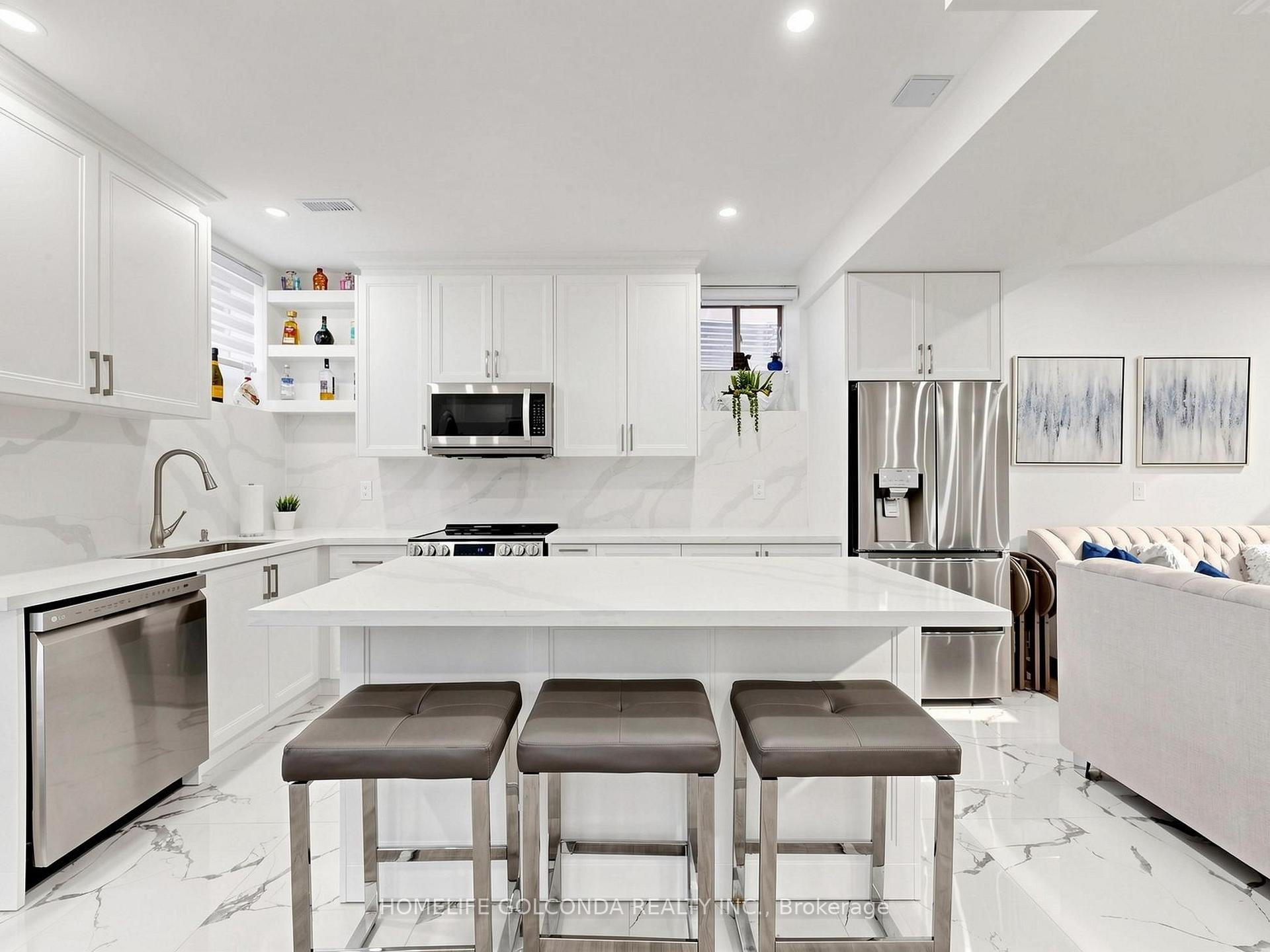 Photo 42 of 73 Menotti Drive, Richmond Hill, Oak Ridges — HOMEH