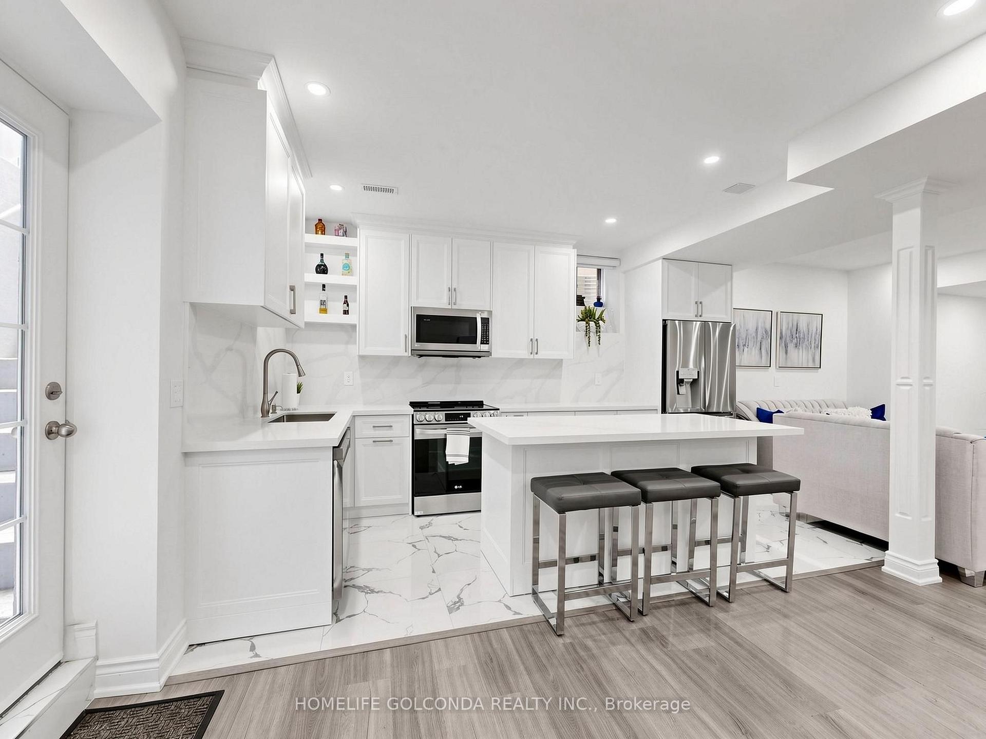 Photo 43 of 73 Menotti Drive, Richmond Hill, Oak Ridges — HOMEH