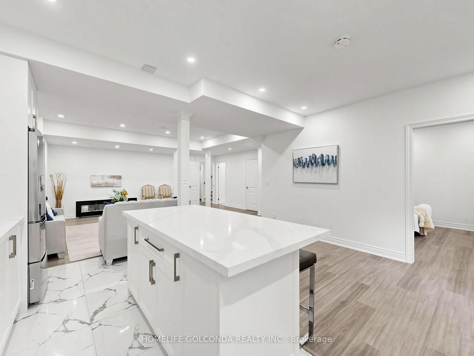 Photo 44 of 73 Menotti Drive, Richmond Hill, Oak Ridges — HOMEH