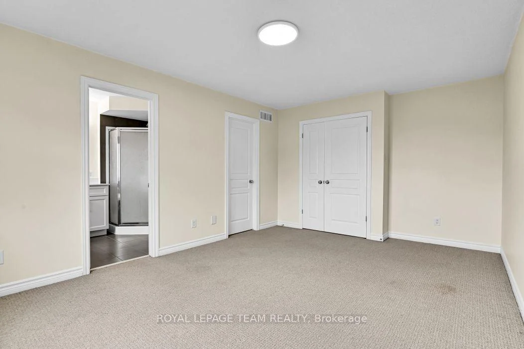Photo 25 of 34 Torbec Avenue E, Ottawa, Kanata - Kanata Lakes/Heritage Hills — HOMEH