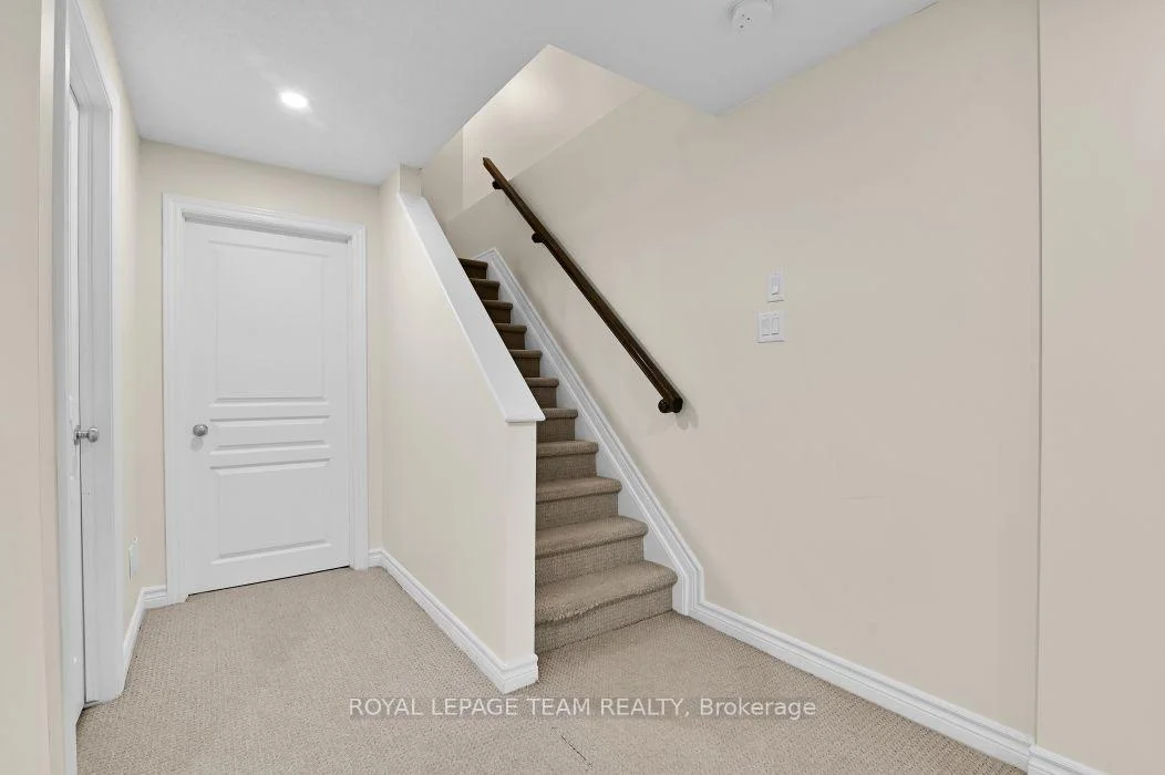 Photo 35 of 34 Torbec Avenue E, Ottawa, Kanata - Kanata Lakes/Heritage Hills — HOMEH