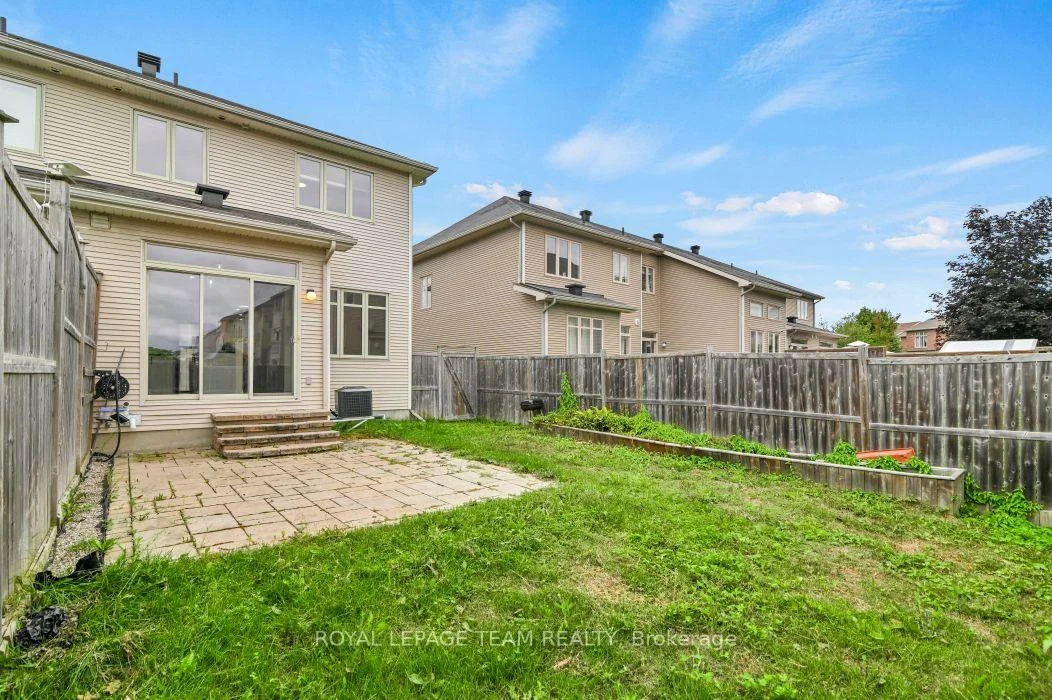 Photo 41 of 34 Torbec Avenue E, Ottawa, Kanata - Kanata Lakes/Heritage Hills — HOMEH