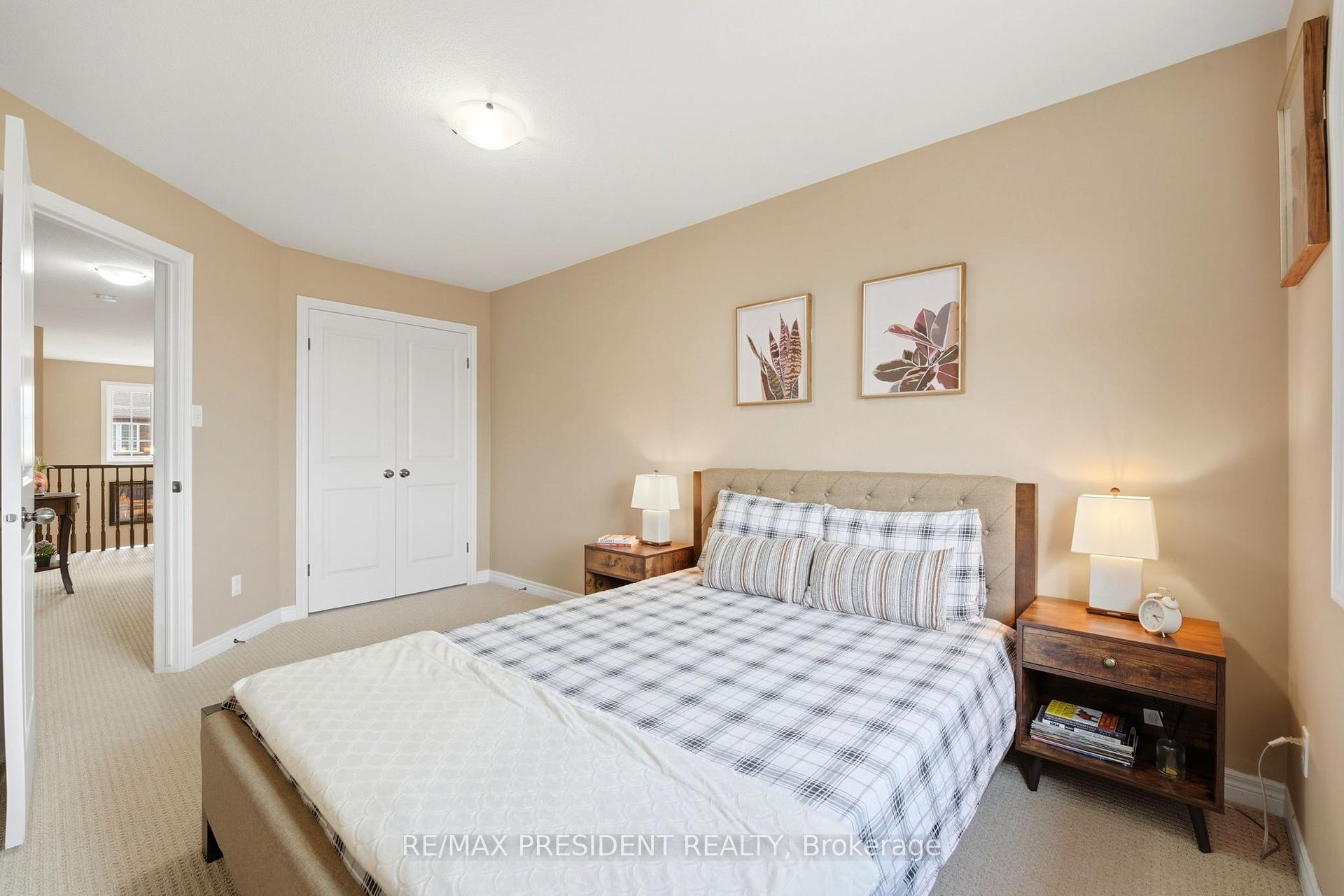 Photo 21 of Unit 23, 45 Seabreeze Crescent, Hamilton, Lakeshore — HOMEH