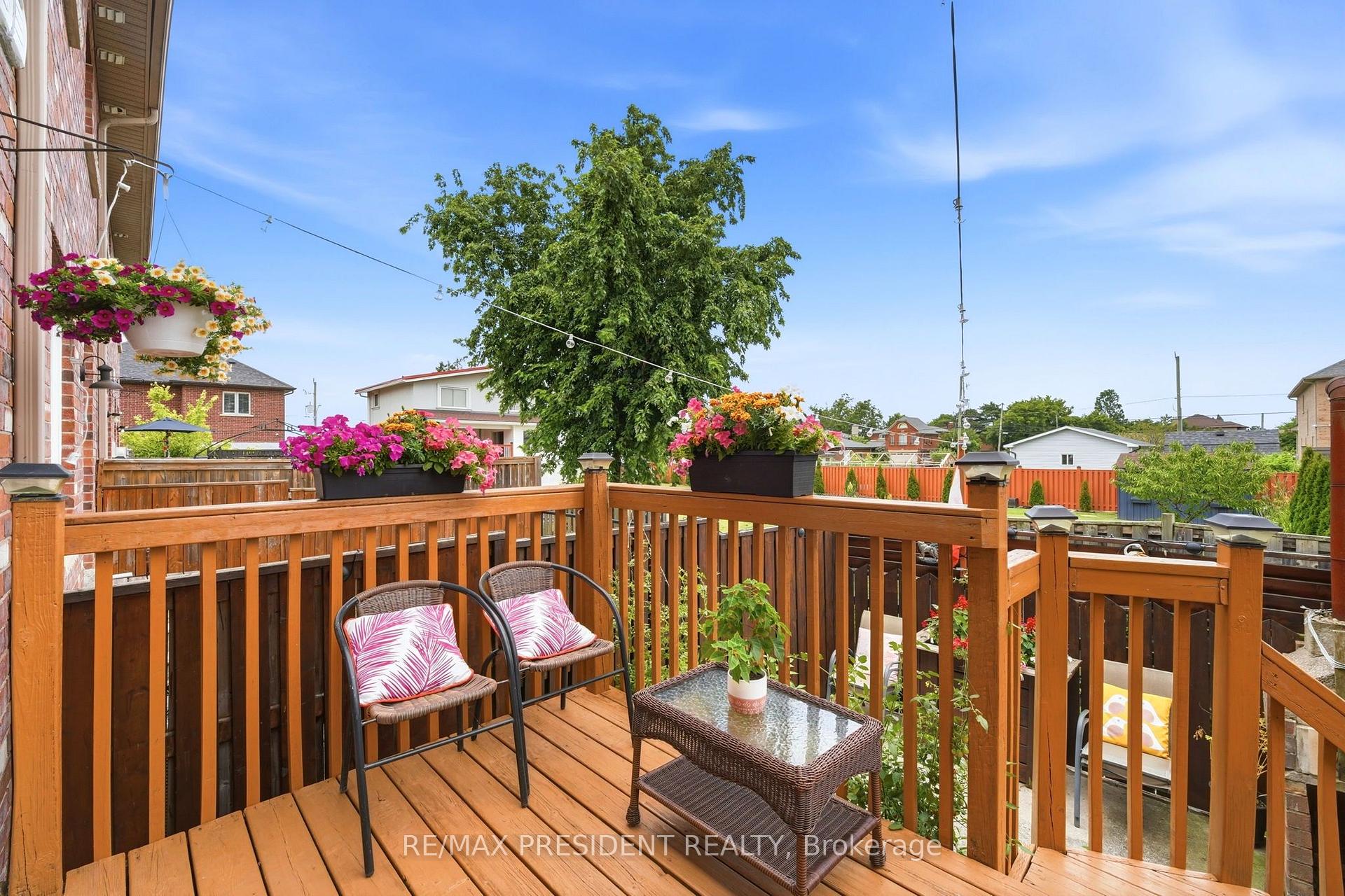 Photo 31 of Unit 23, 45 Seabreeze Crescent, Hamilton, Lakeshore — HOMEH