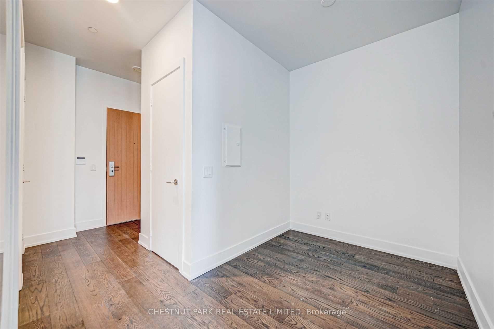 Photo 4 of Unit 3609, 7 Grenville Street, Toronto, Bay Street Corridor — HOMEH