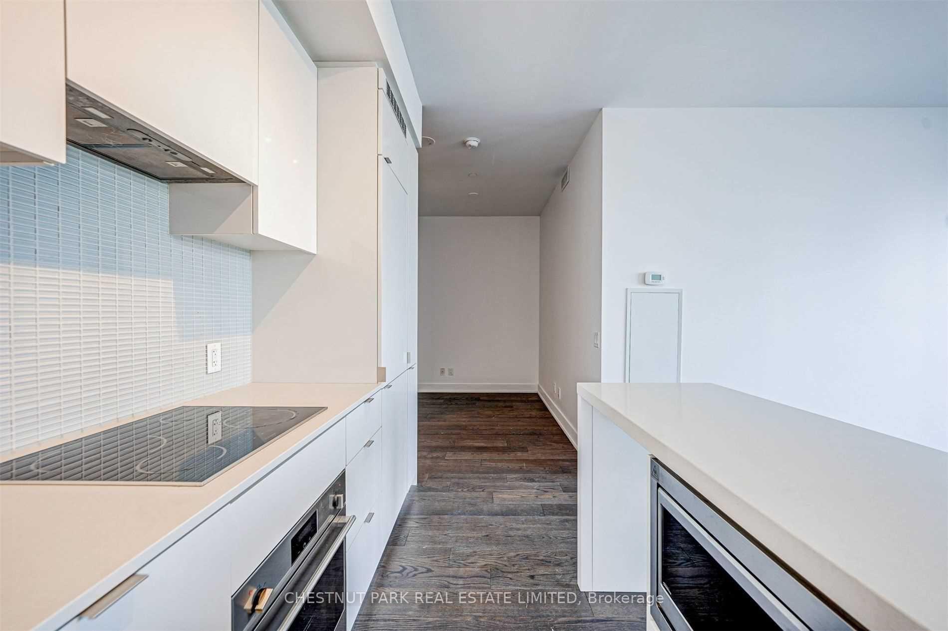 Photo 10 of Unit 3609, 7 Grenville Street, Toronto, Bay Street Corridor — HOMEH