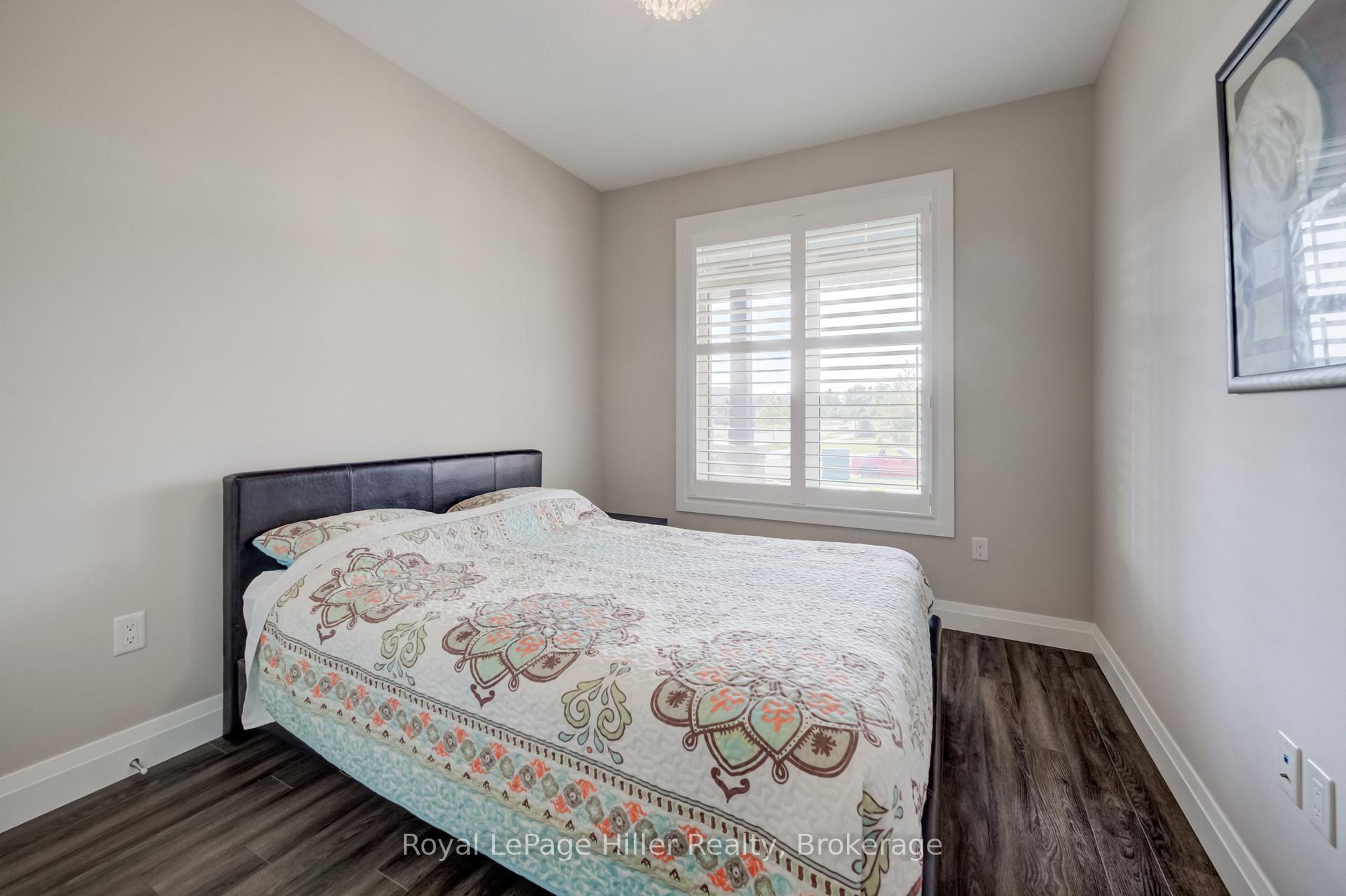 Photo 20 of 35 Orr Street, Stratford — HOMEH