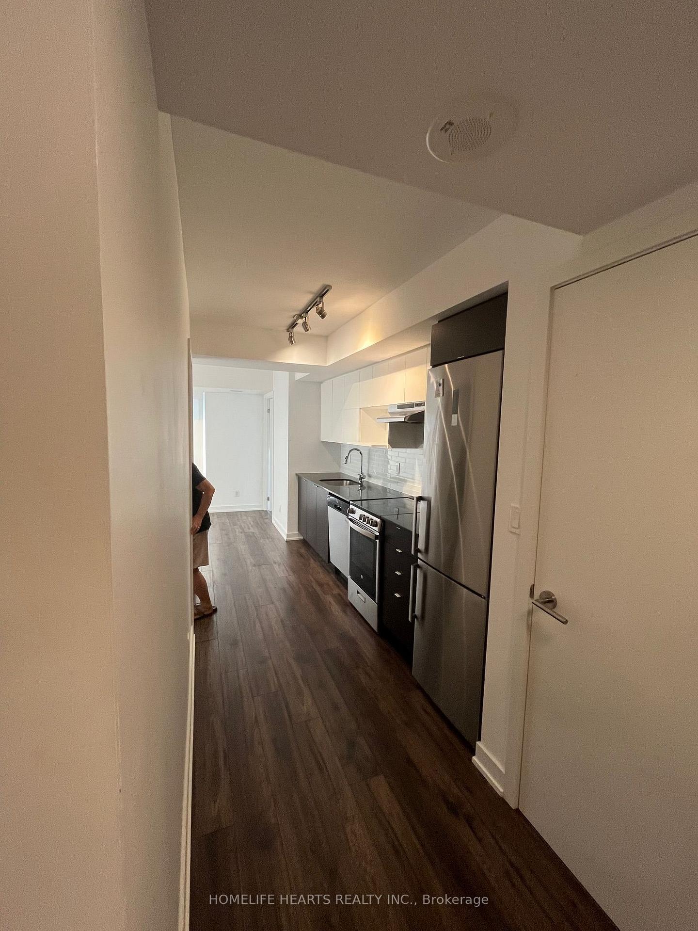 Photo 14 of Unit 1305, 120 Varna Drive, Toronto, Englemount-Lawrence — HOMEH