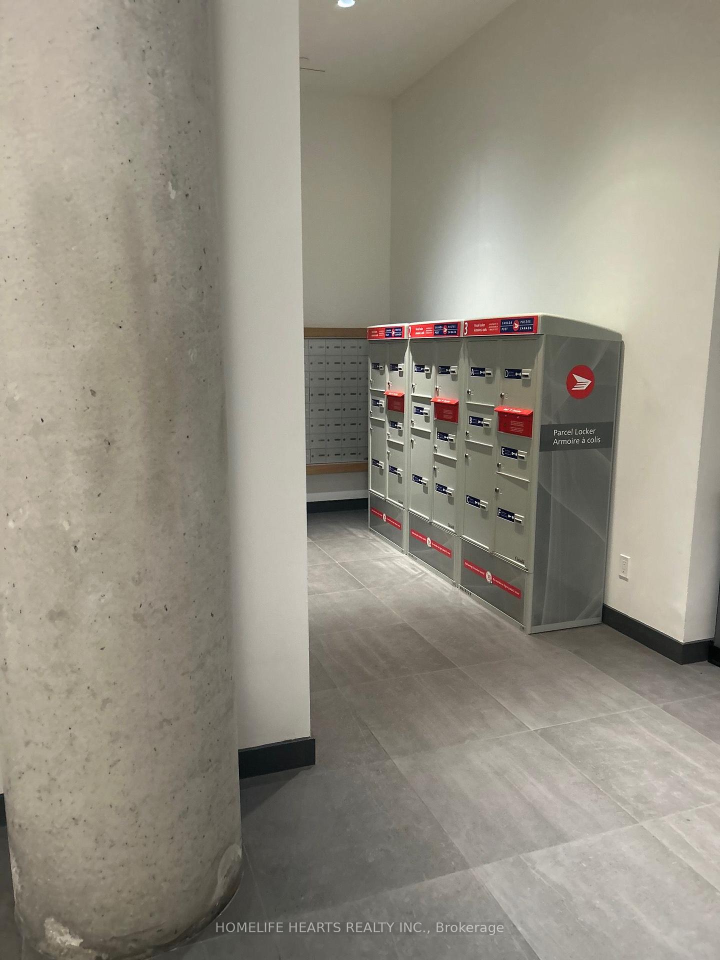 Photo 32 of Unit 1305, 120 Varna Drive, Toronto, Englemount-Lawrence — HOMEH