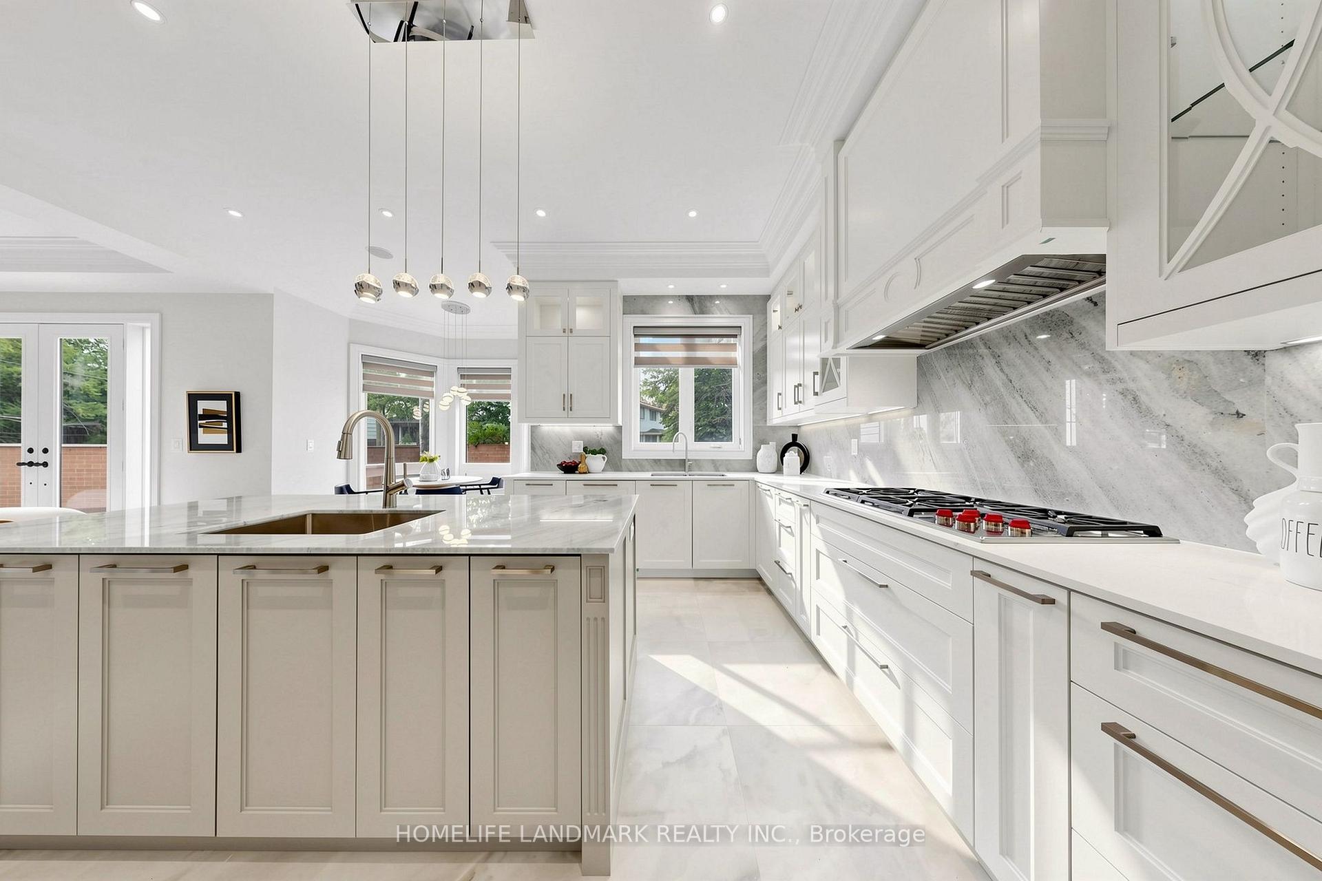 Photo 17 of 1 Tuscay Court, Markham, Unionville — HOMEH