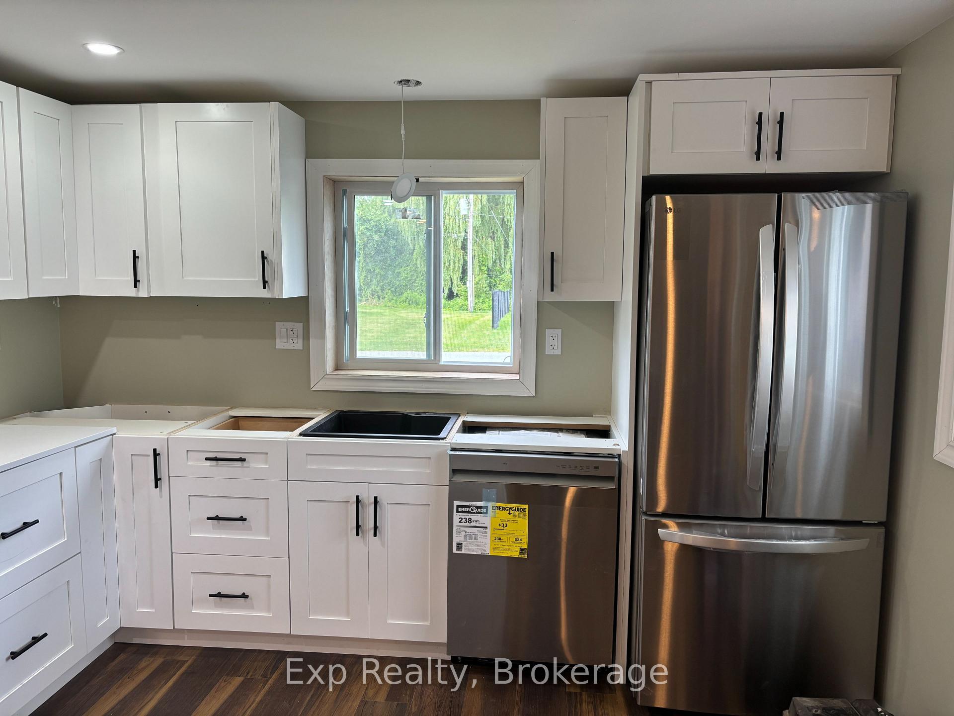 Photo 5 of Unit 28, 529 Old 2 Highway, Quinte West, Sidney Ward — HOMEH