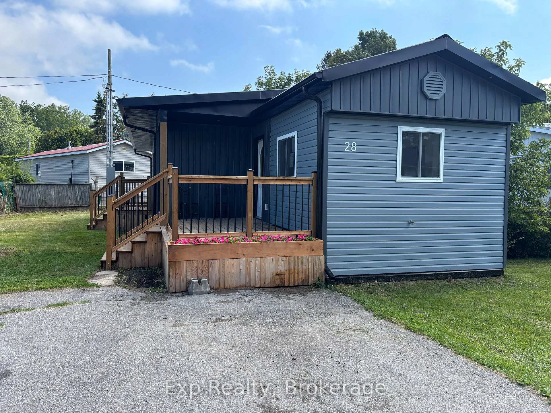 Photo 4 of Unit 28, 529 Old 2 Highway, Quinte West, Sidney Ward — HOMEH