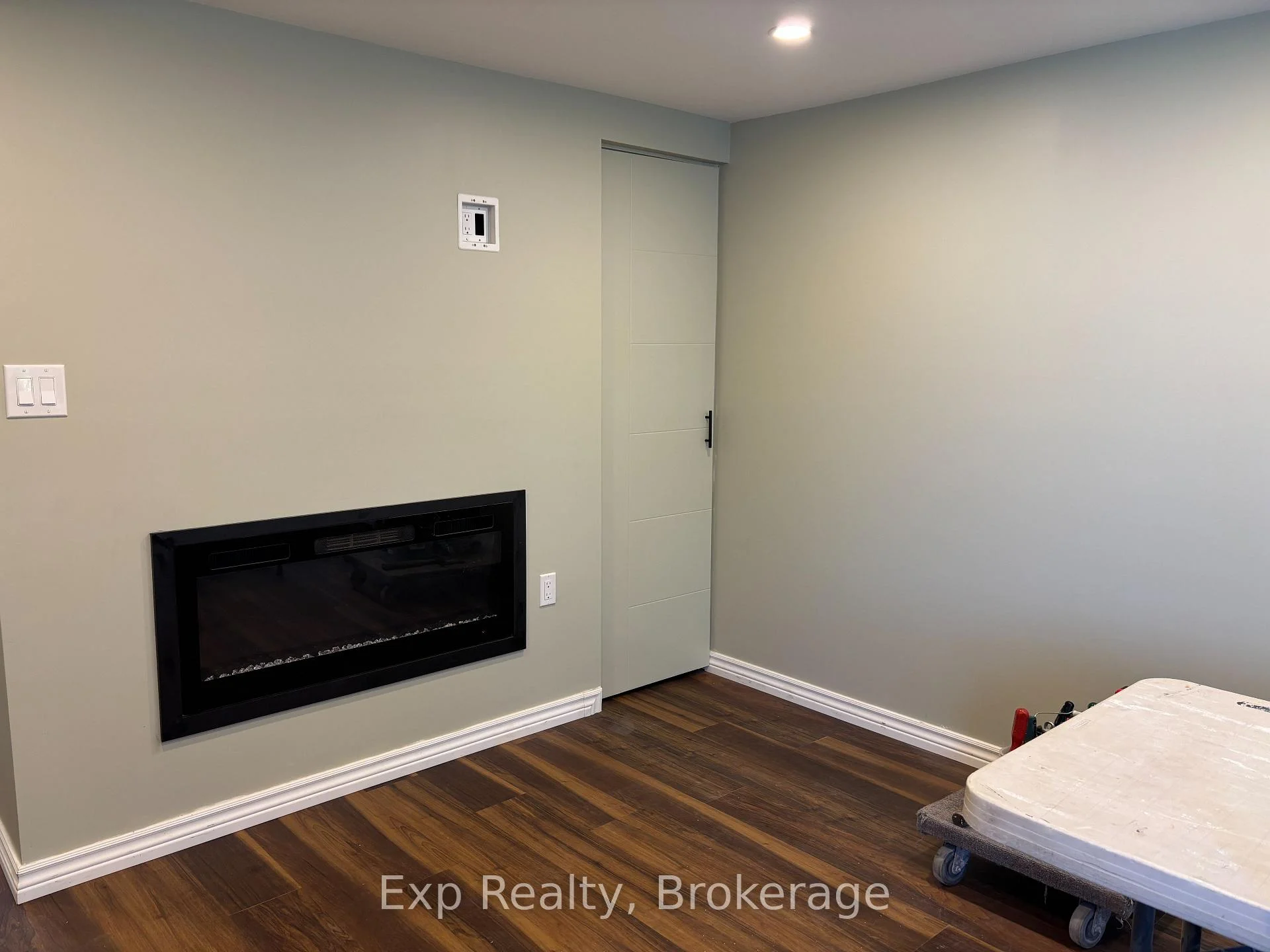 Photo 10 of Unit 28, 529 Old 2 Highway, Quinte West, Sidney Ward — HOMEH