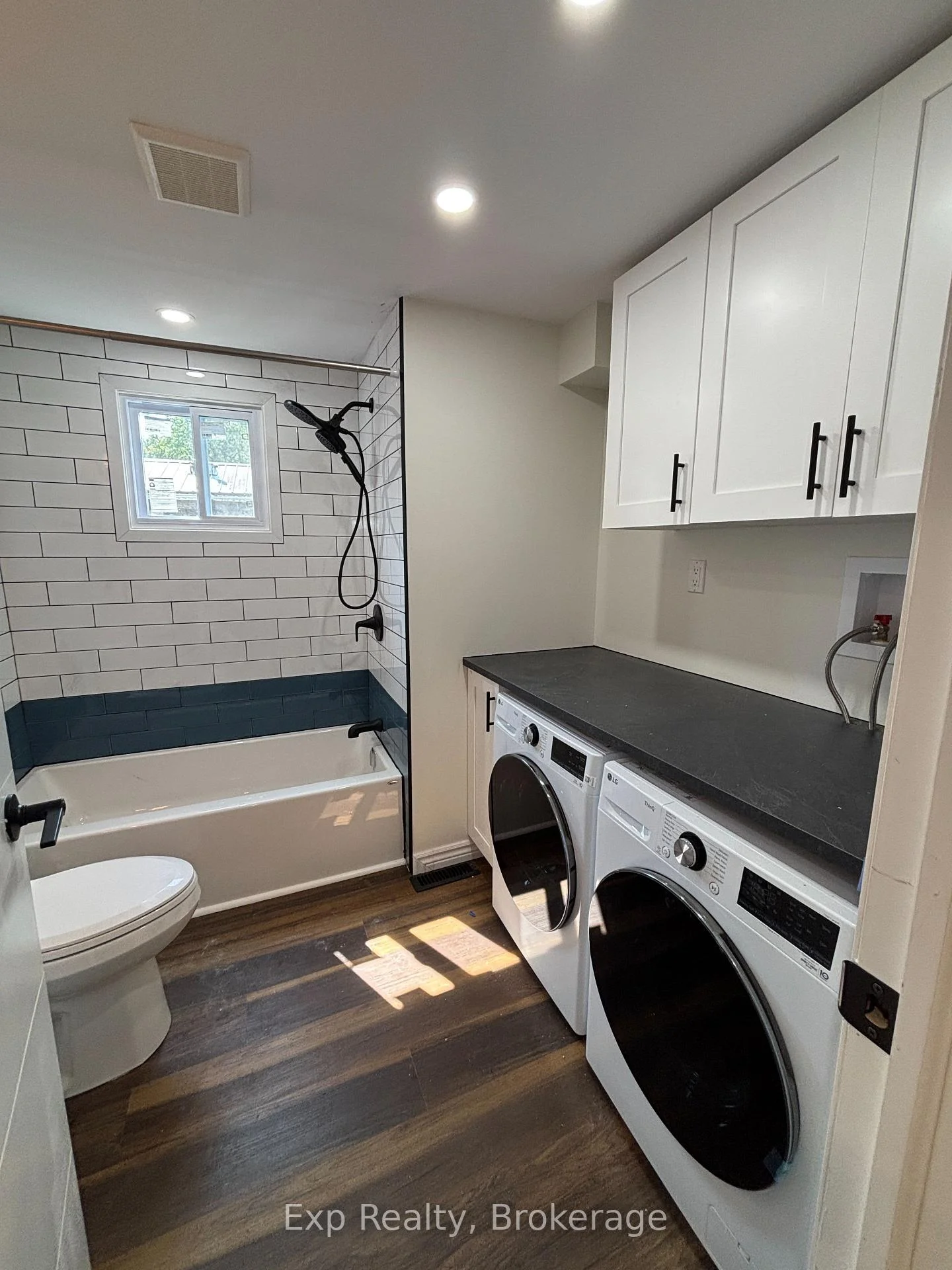 Photo 12 of Unit 28, 529 Old 2 Highway, Quinte West, Sidney Ward — HOMEH